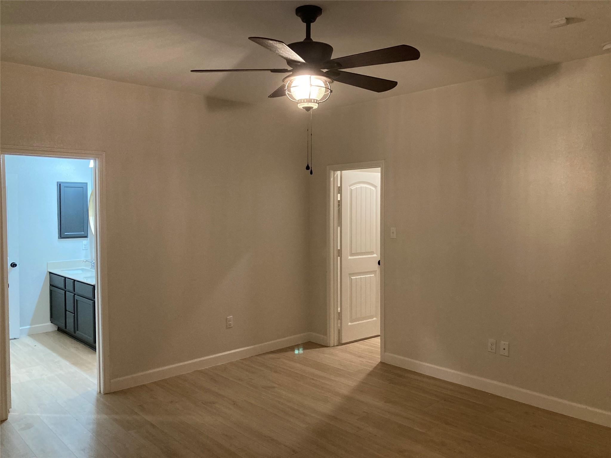 1612 Foxglove Dr, Lockhart, TX 78644