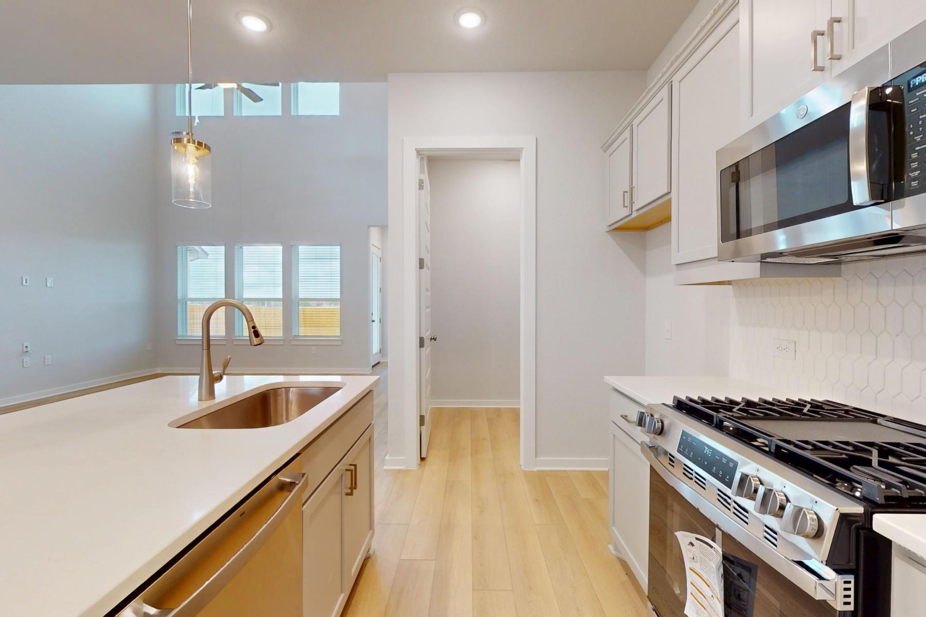 13108 Geary Dr, Austin, TX 78652