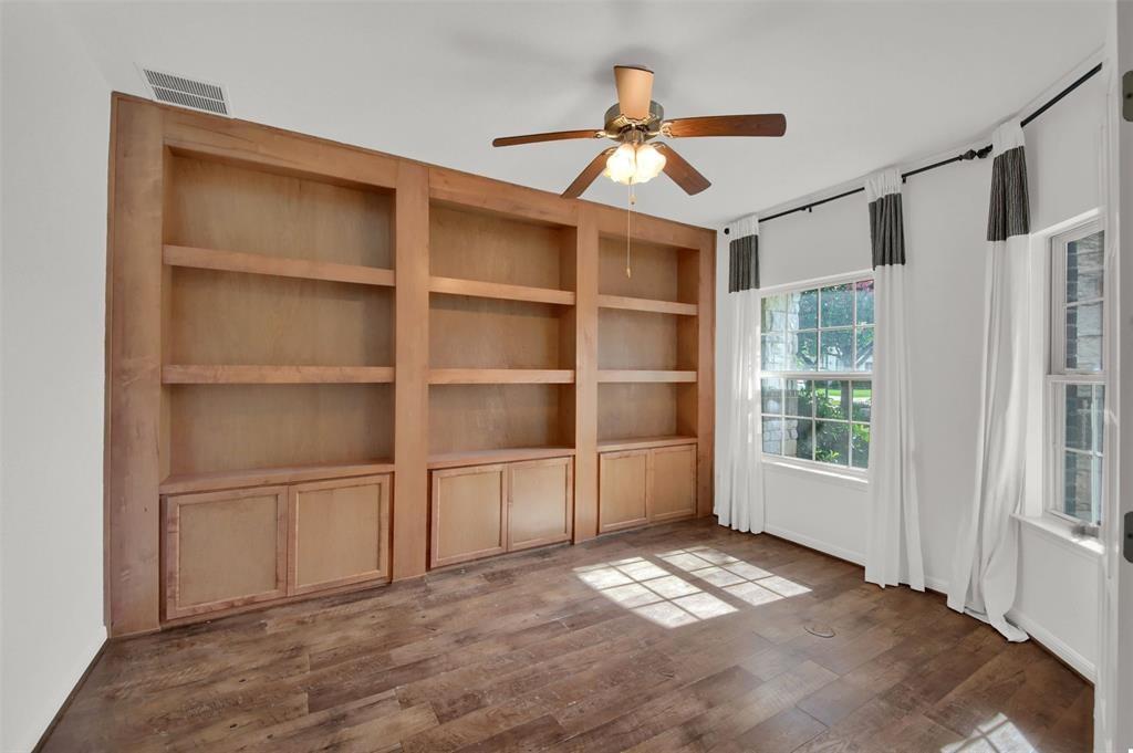 104 Lost Ridge Way, Buda, TX 78610