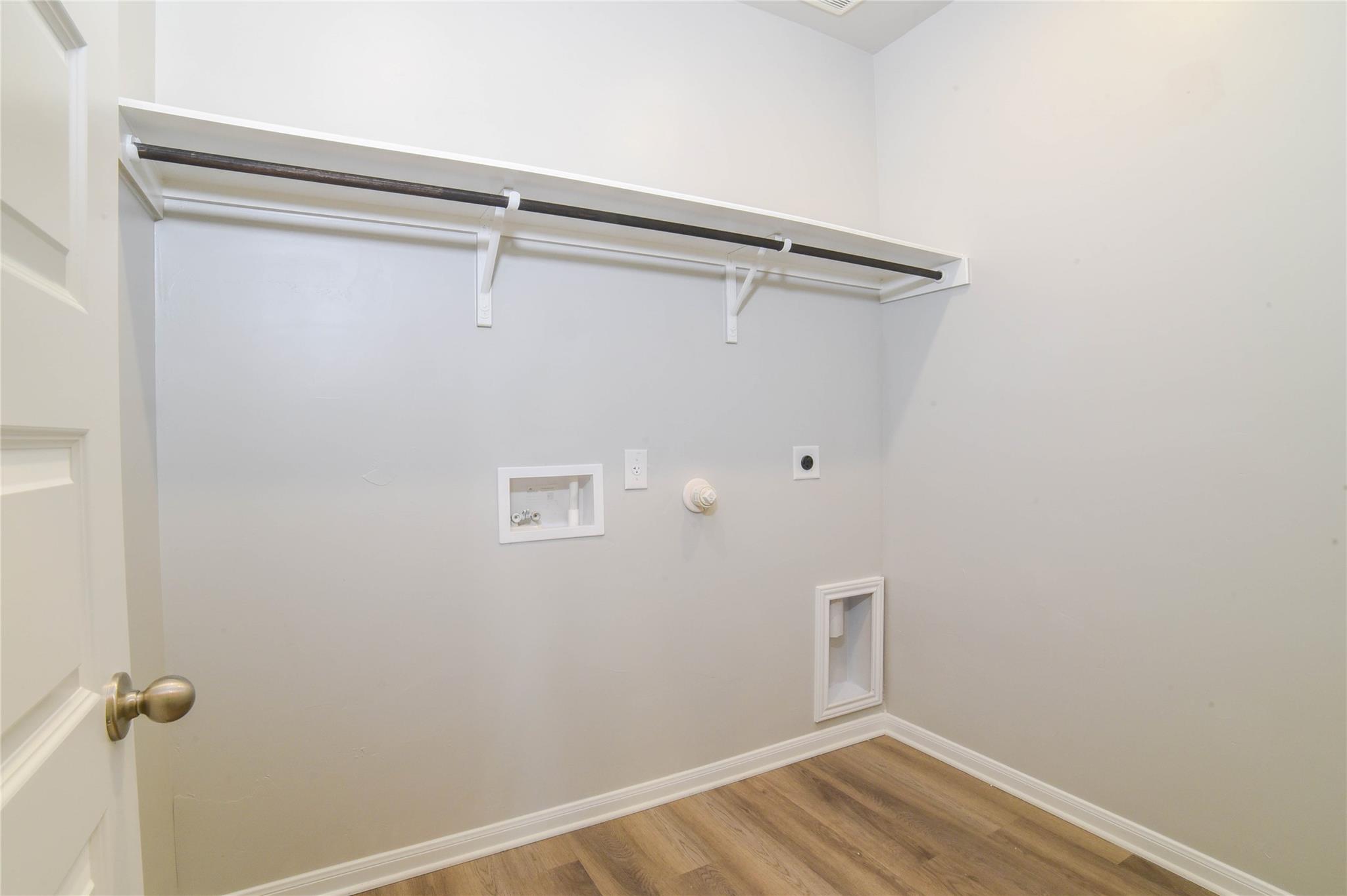 3816 Donald Dr Dr, Seguin, TX 78155