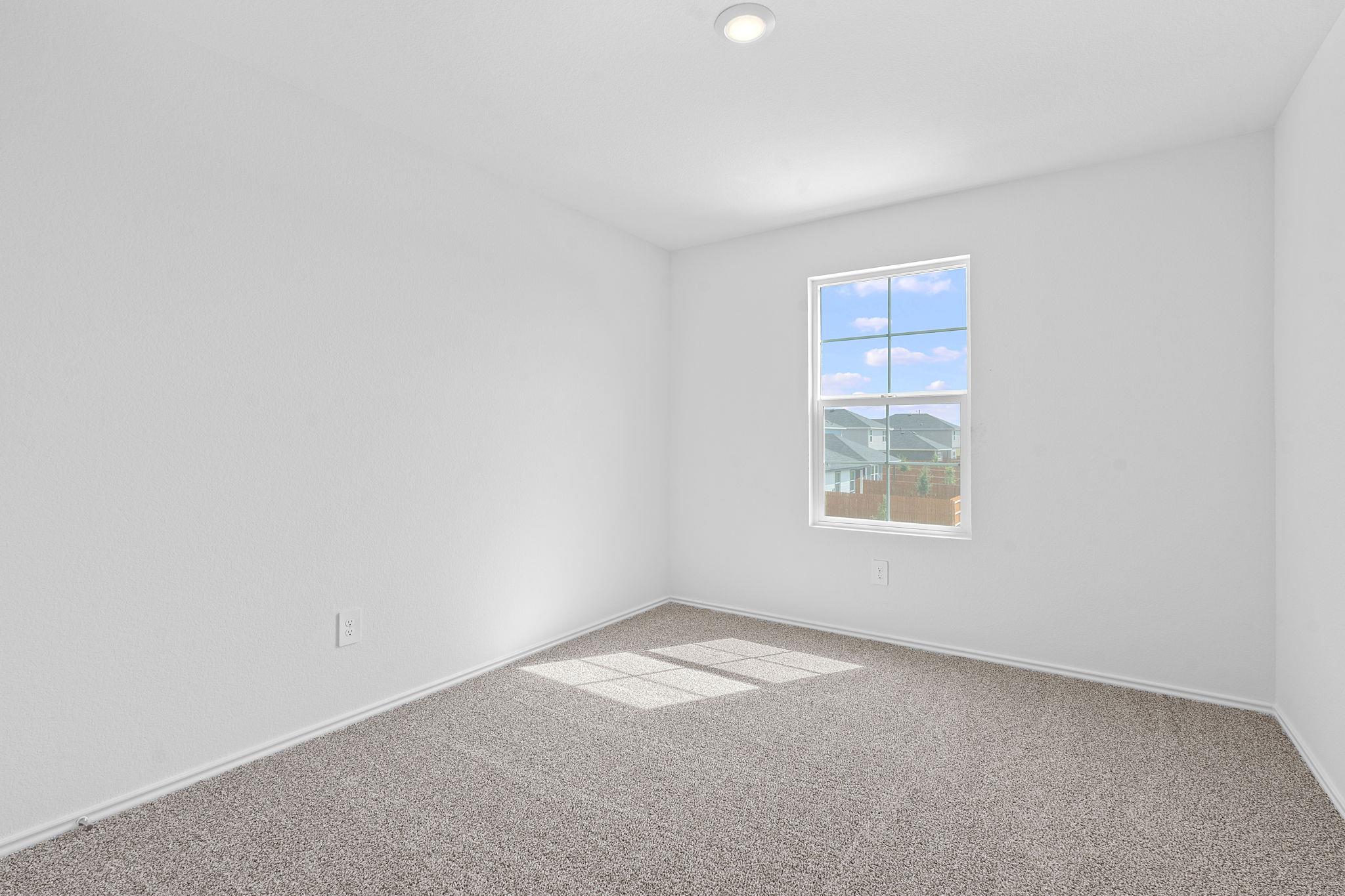 277 Ebbsfleet Dr, Uhland, TX 78640