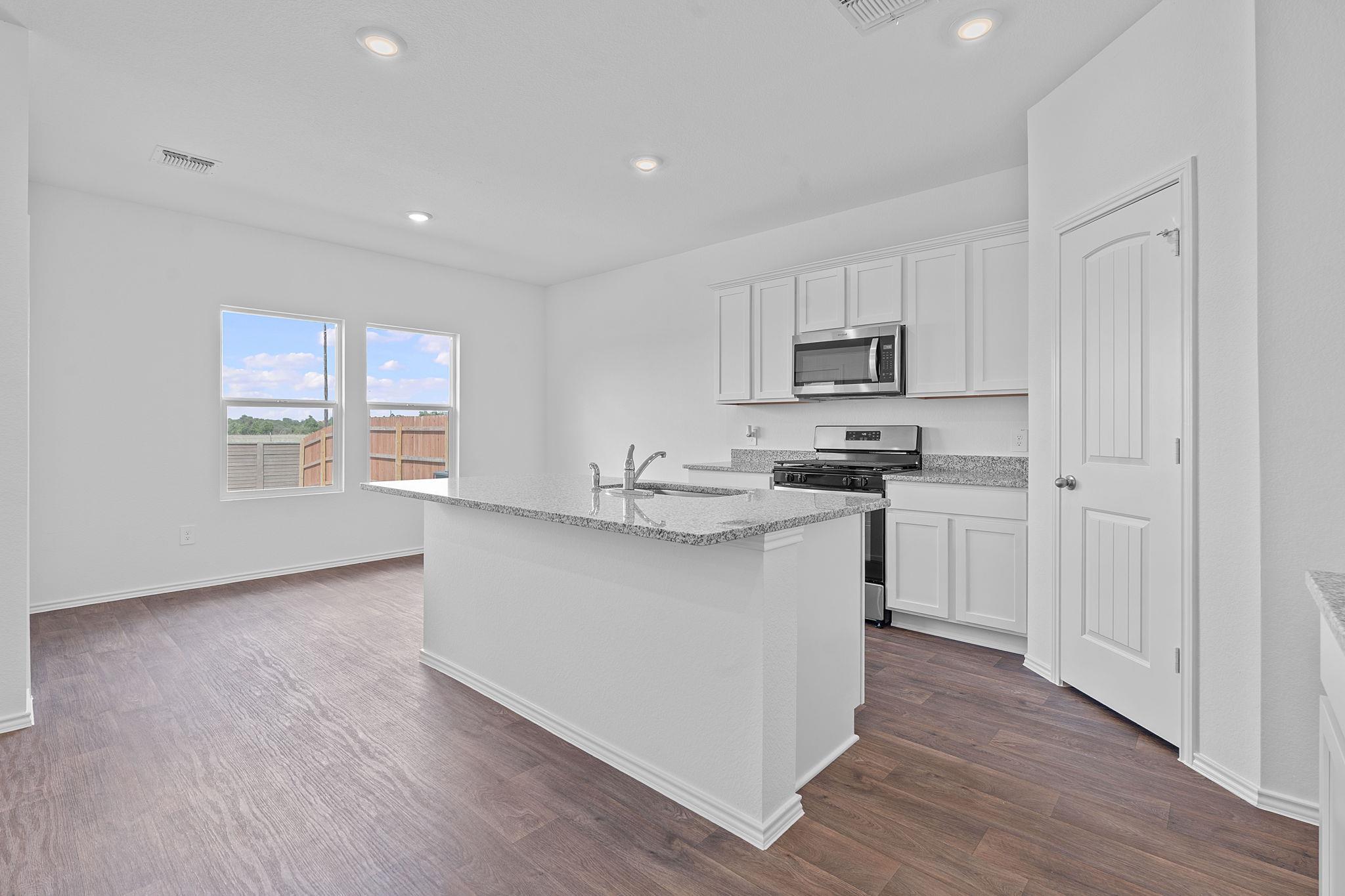 277 Ebbsfleet Dr, Uhland, TX 78640