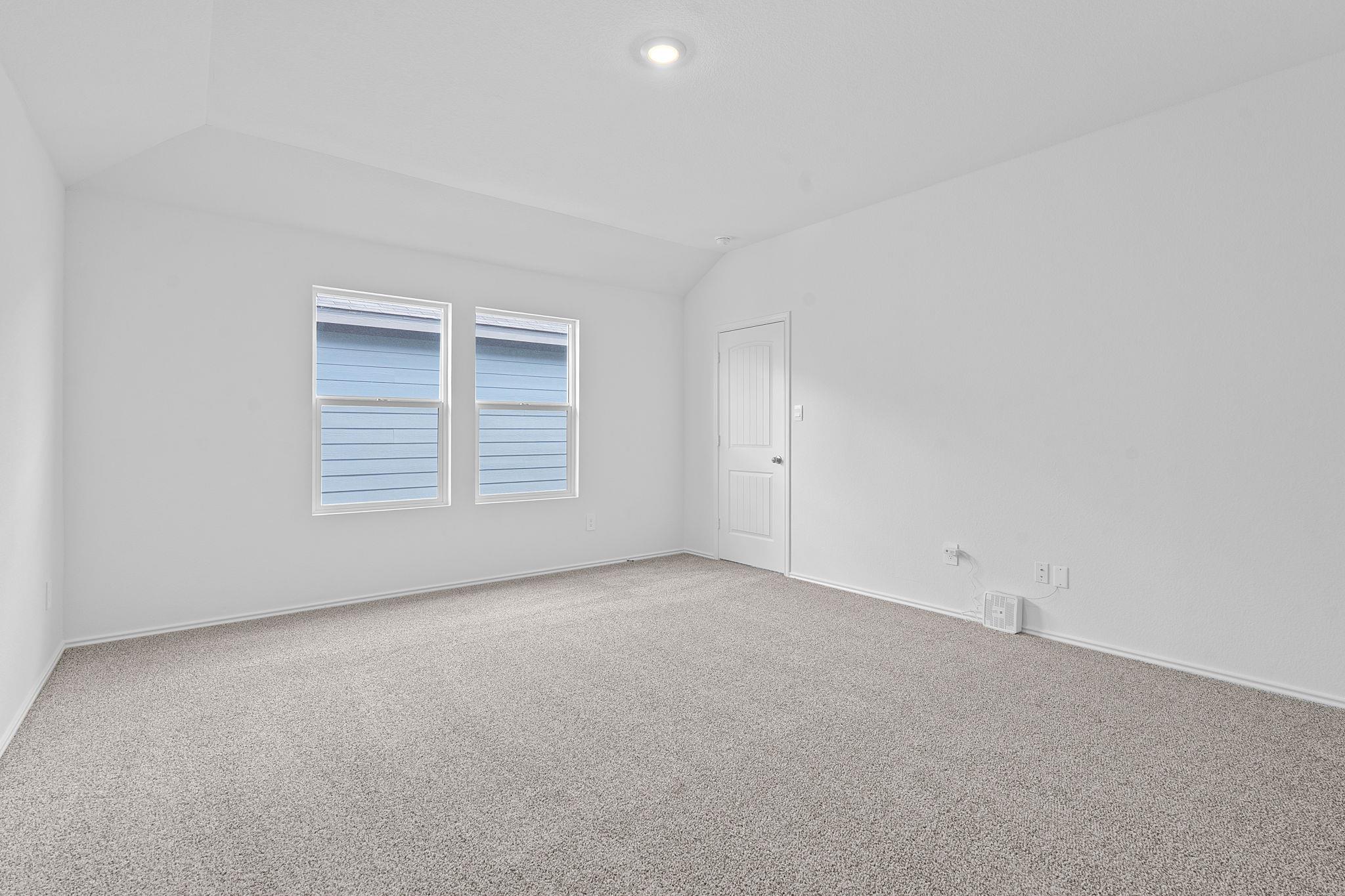 277 Ebbsfleet Dr, Uhland, TX 78640