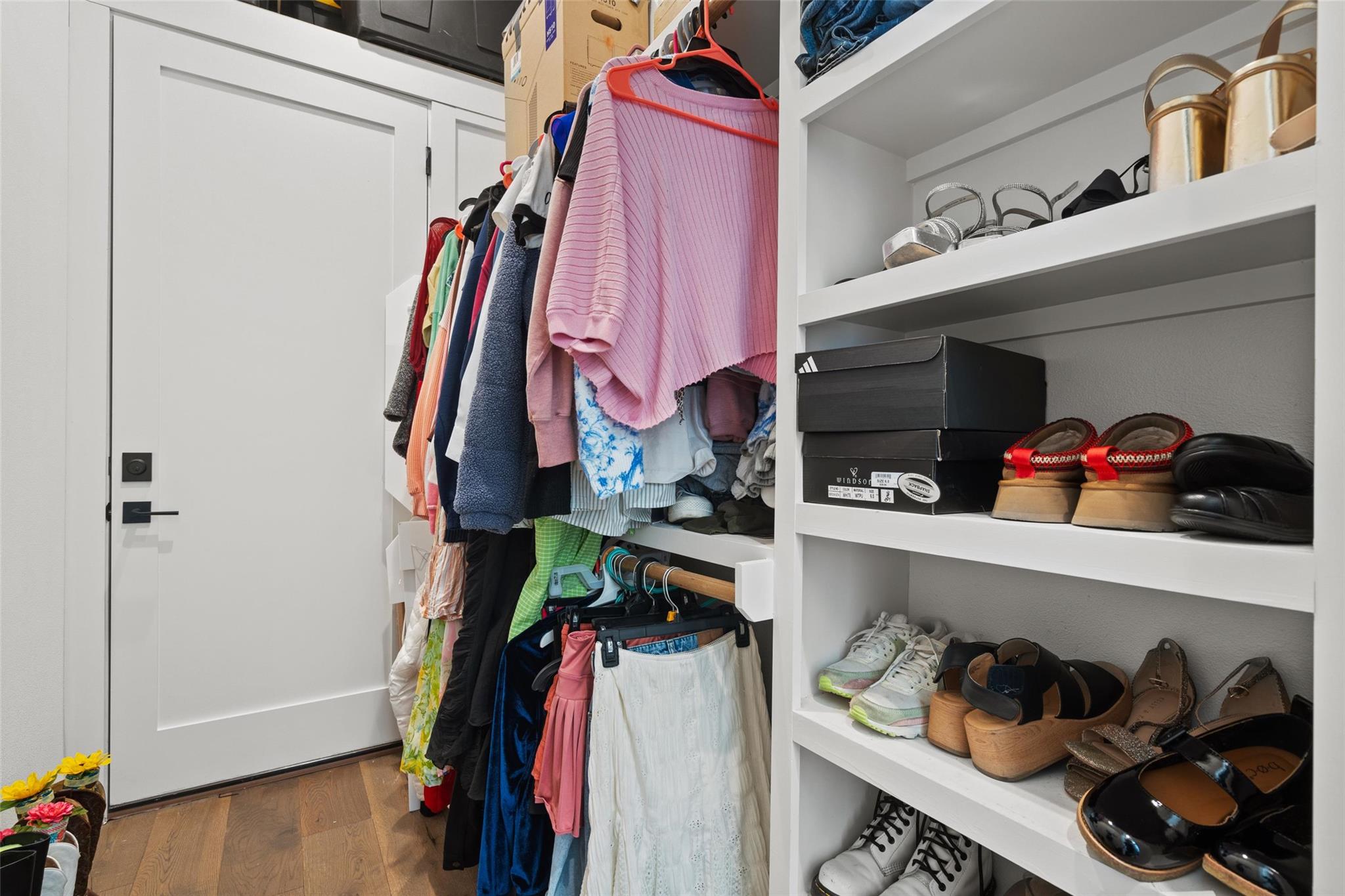 418 Venture Blvd S, Point Venture, TX 78645