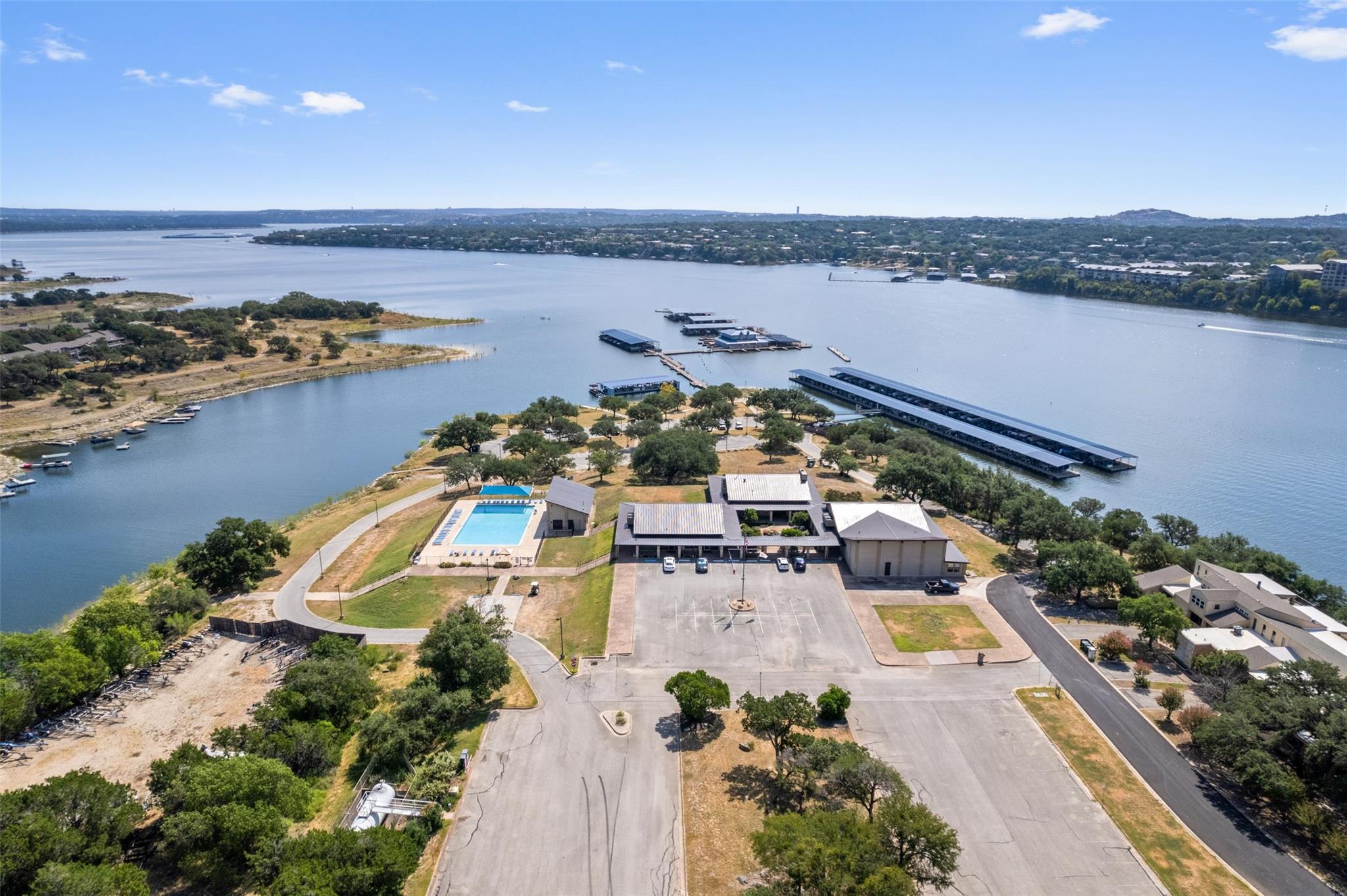 418 Venture Blvd S, Point Venture, TX 78645