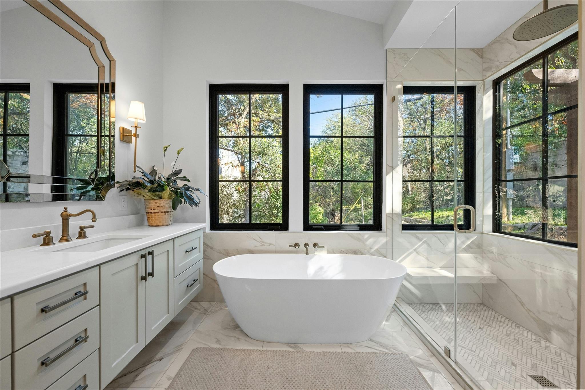 2801 Hubbard Cir, Austin, TX 78746