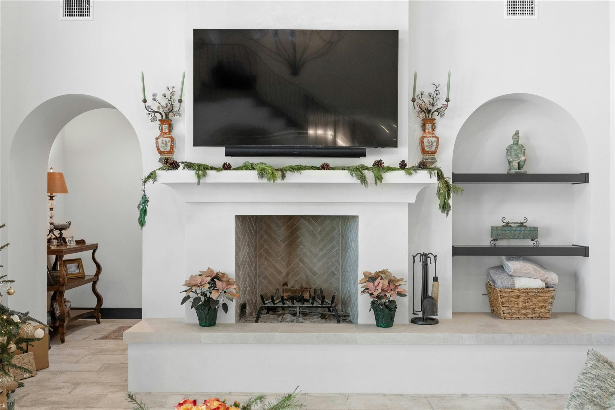 2801 Hubbard Cir, Austin, TX 78746