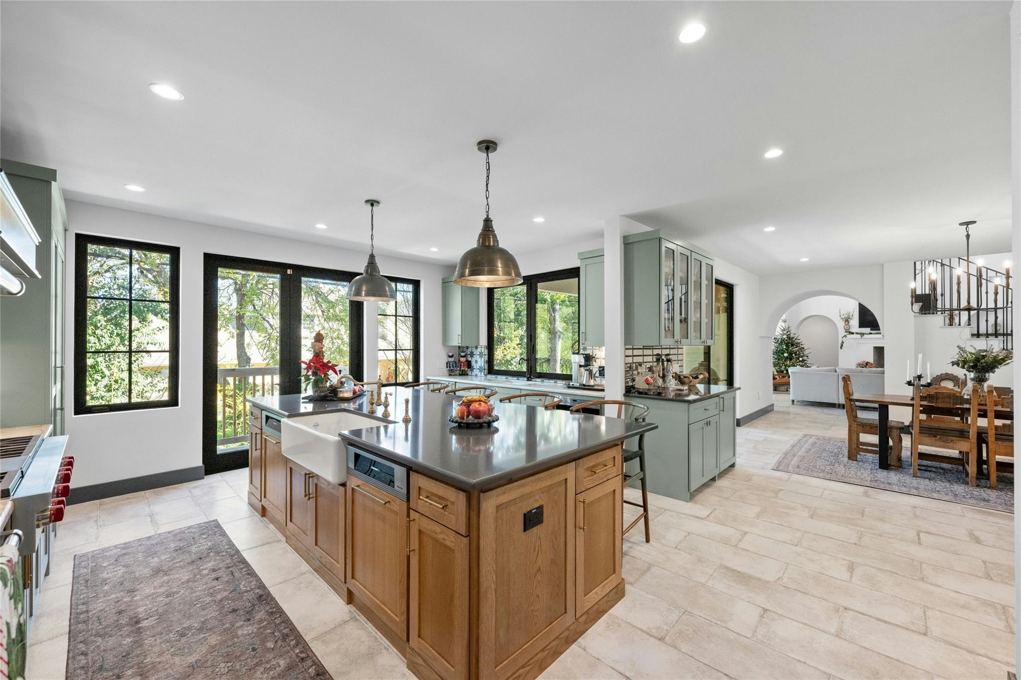 2801 Hubbard Cir, Austin, TX 78746