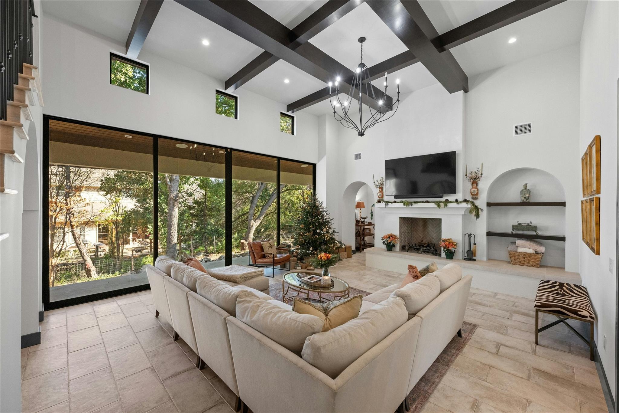 2801 Hubbard Cir, Austin, TX 78746