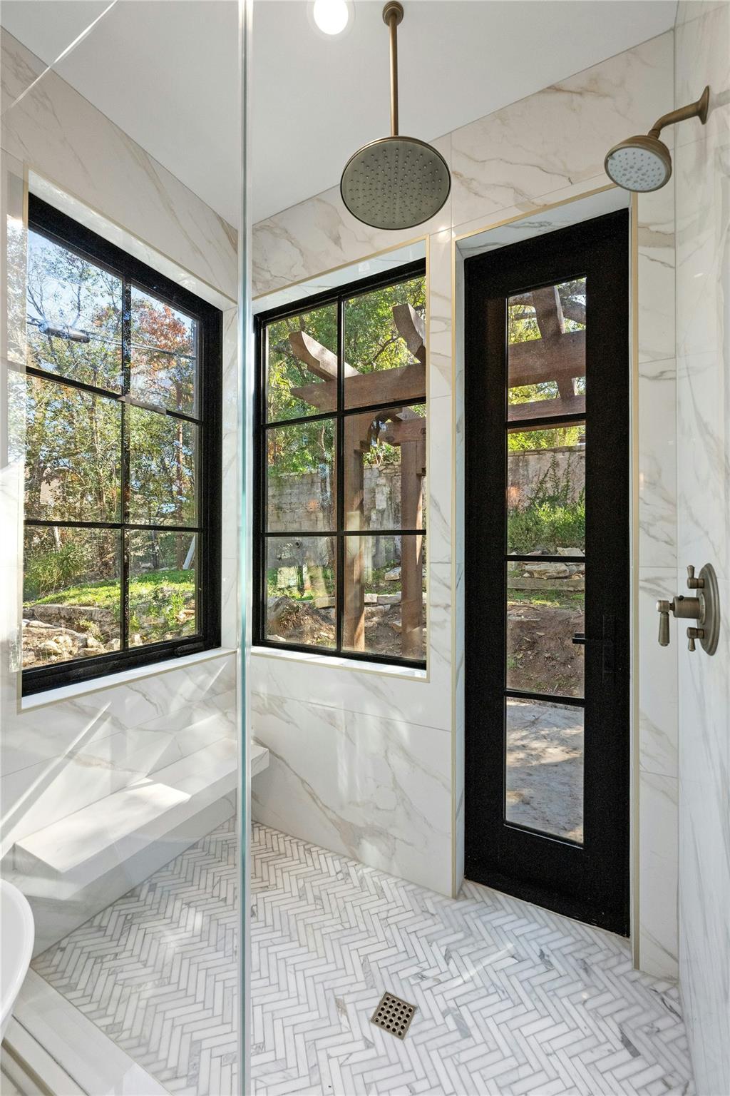 2801 Hubbard Cir, Austin, TX 78746