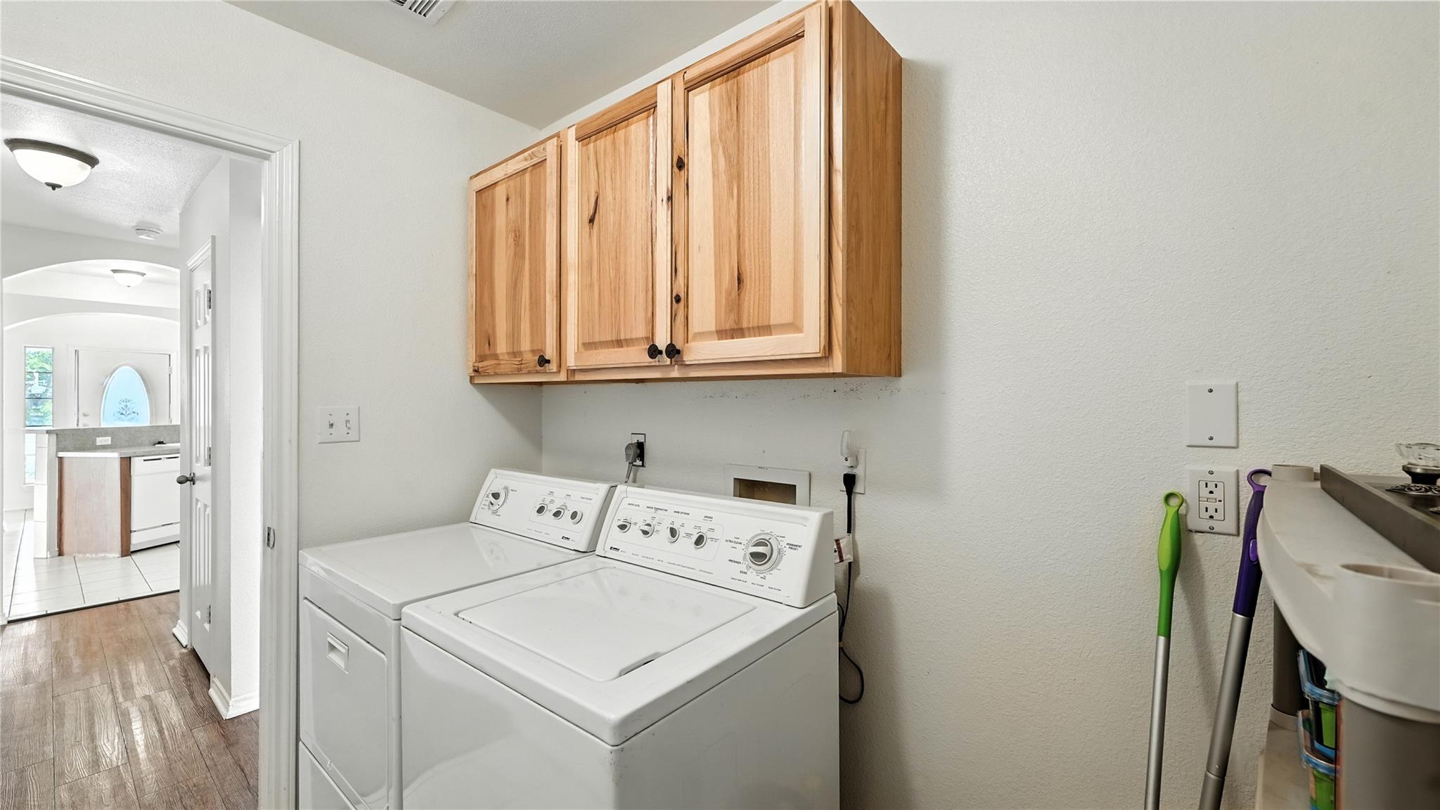 1742 Joy Spg, New Braunfels, TX 78130