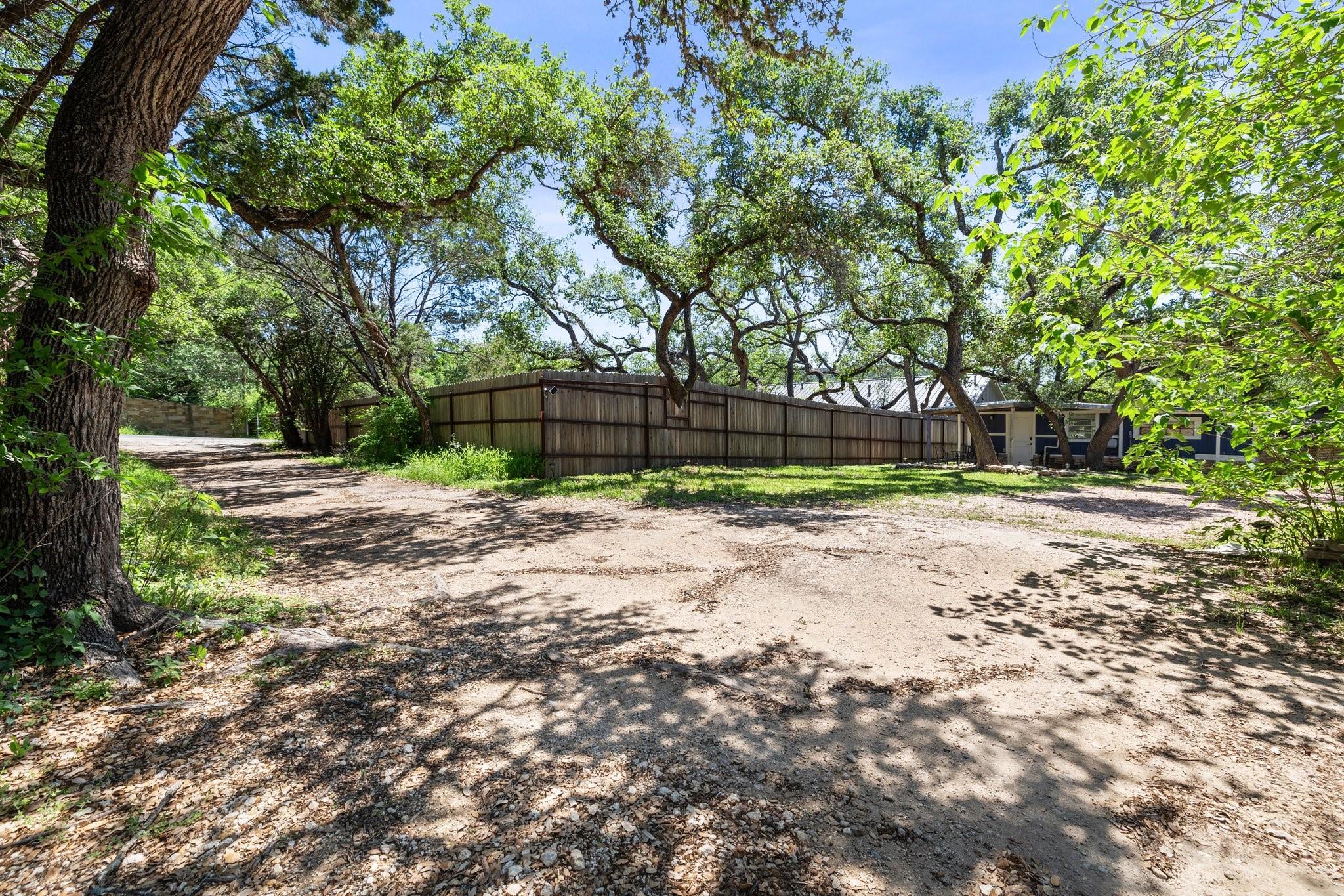 14802 Arrowhead Dr, Leander, TX 78641