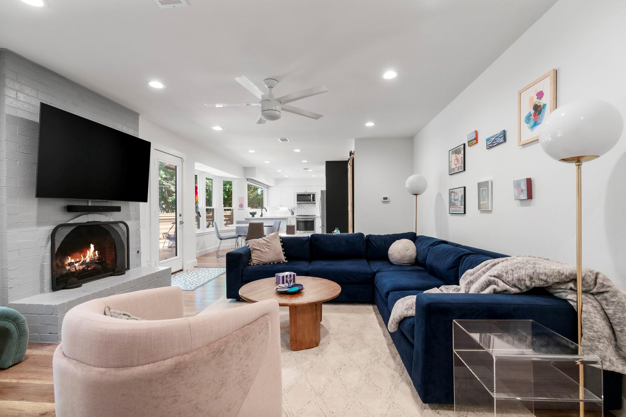 7404 Charlton Dr, Austin, TX 78723