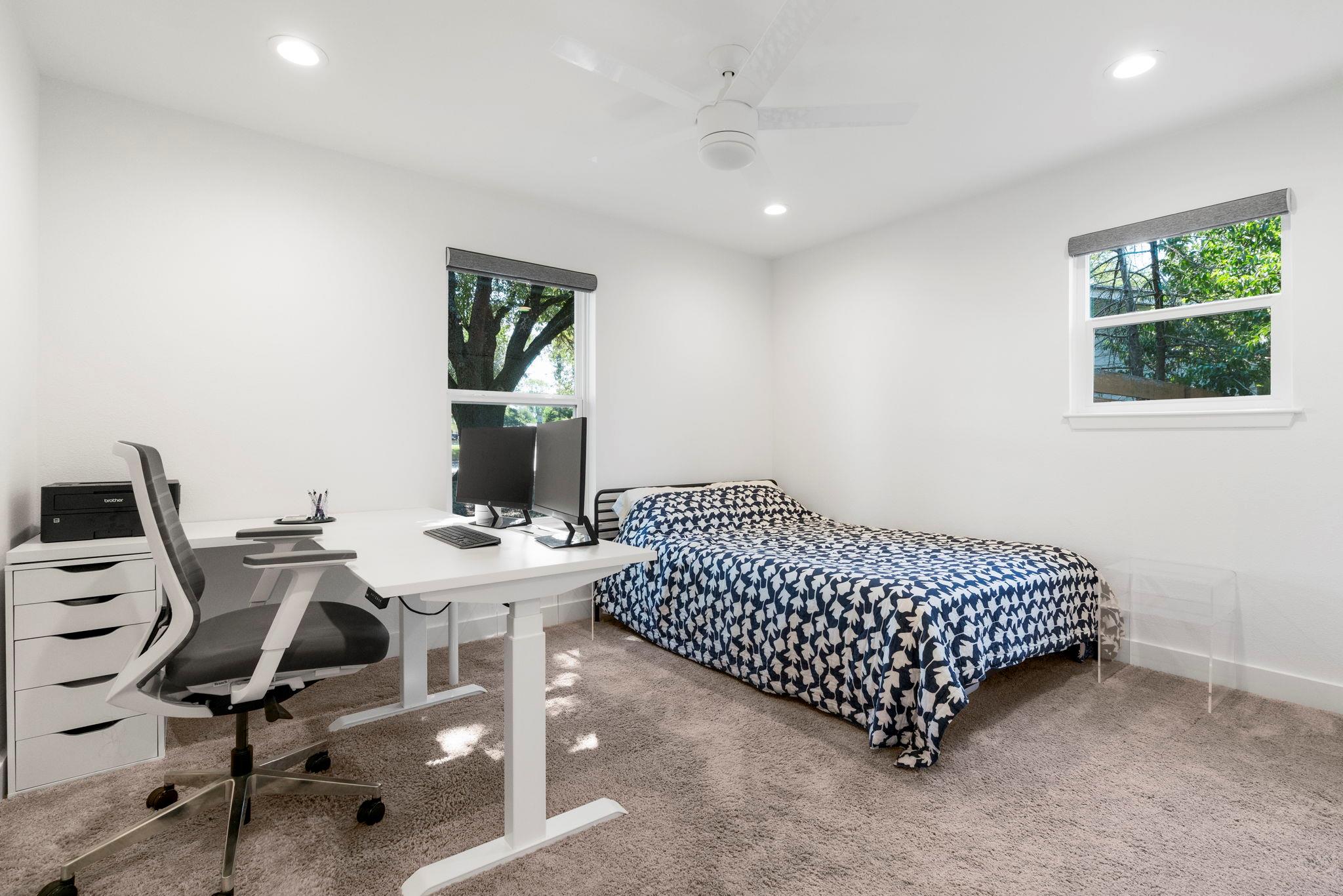 7404 Charlton Dr, Austin, TX 78723