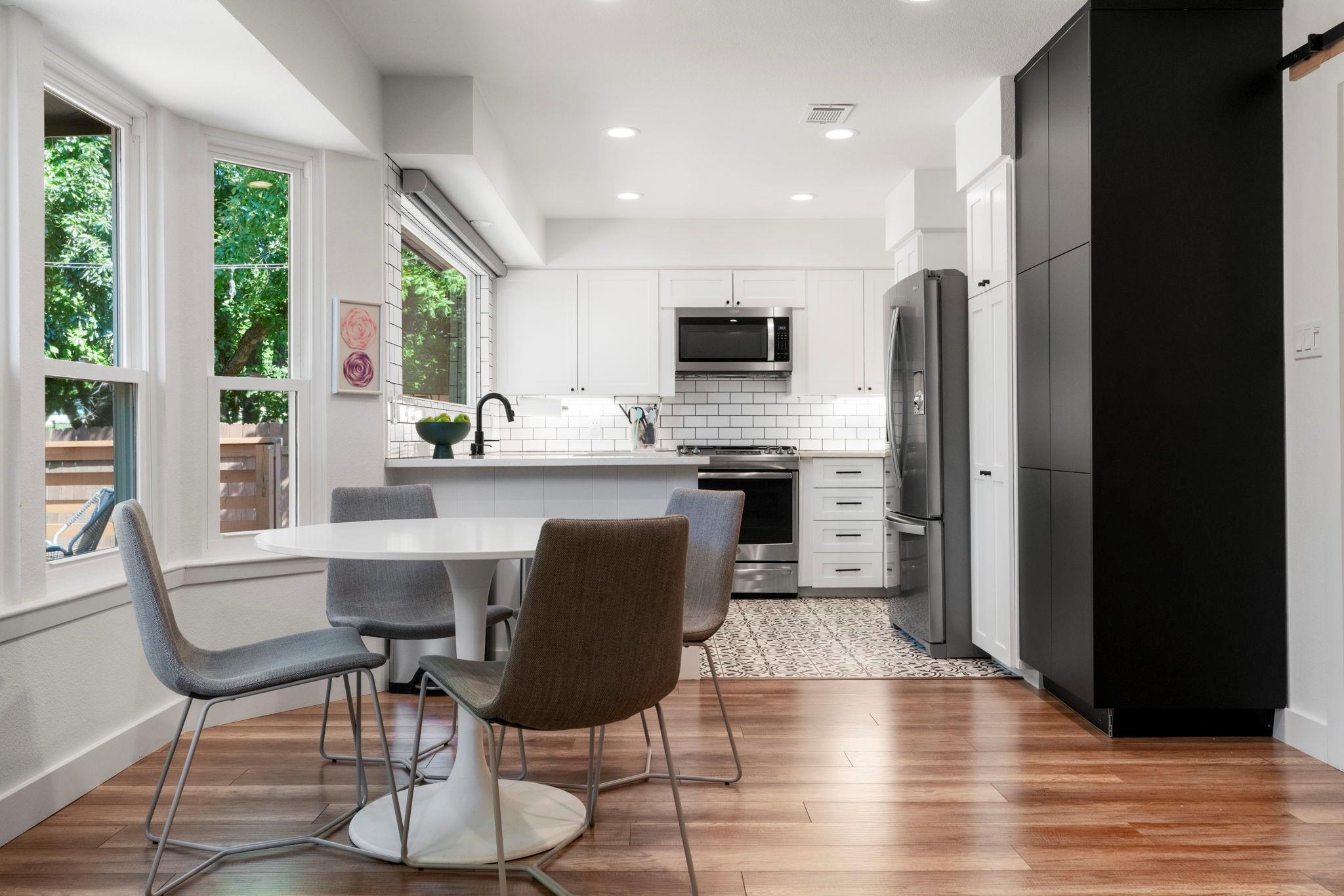 7404 Charlton Dr, Austin, TX 78723