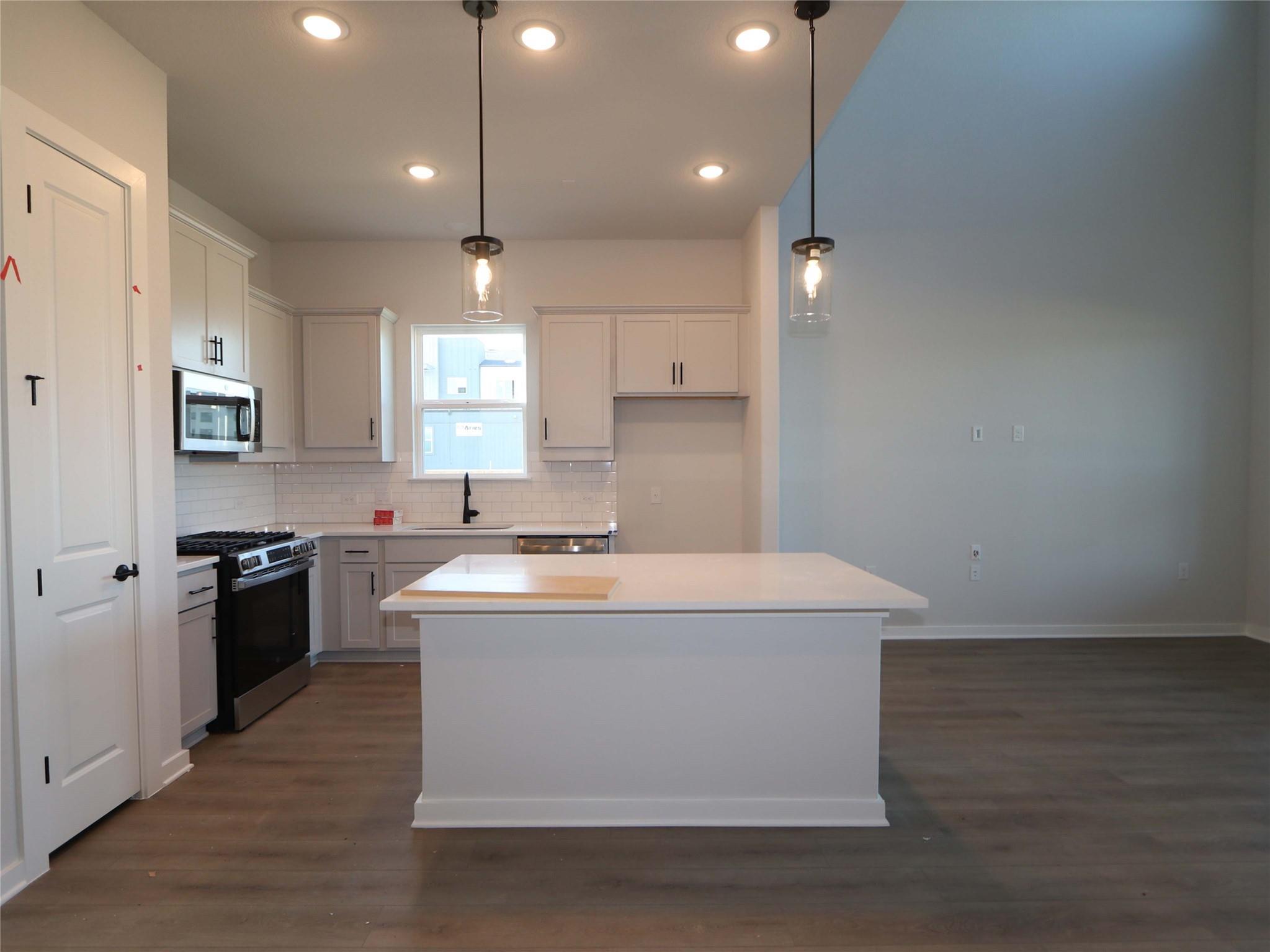 13116 Geary Dr, Austin, TX 78652