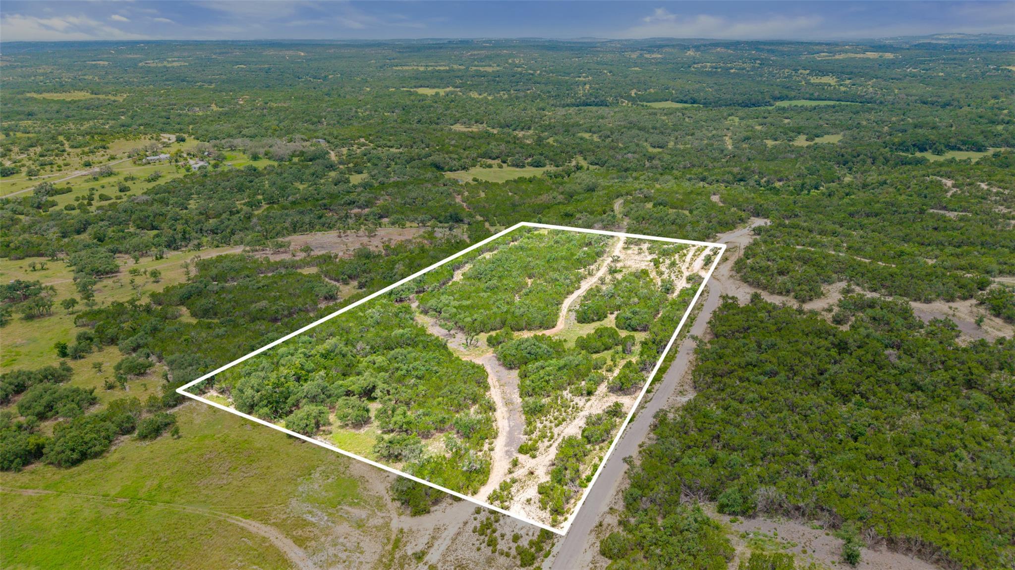 000 Oak Valley Ranch, Dripping Springs, TX 78676