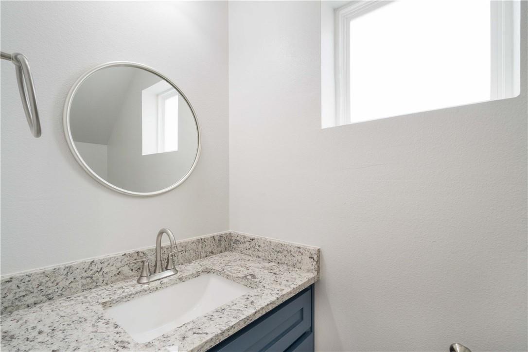 214 Lizzie St # A, Taylor, TX 76574