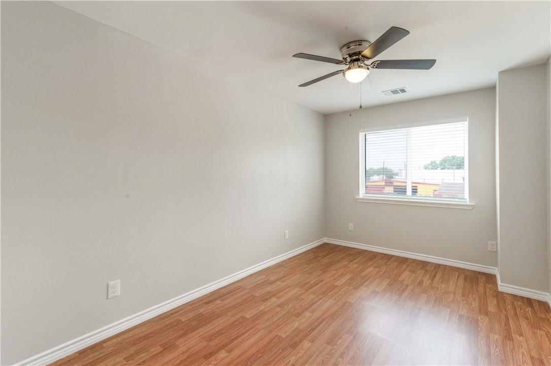 214 Lizzie St # A, Taylor, TX 76574