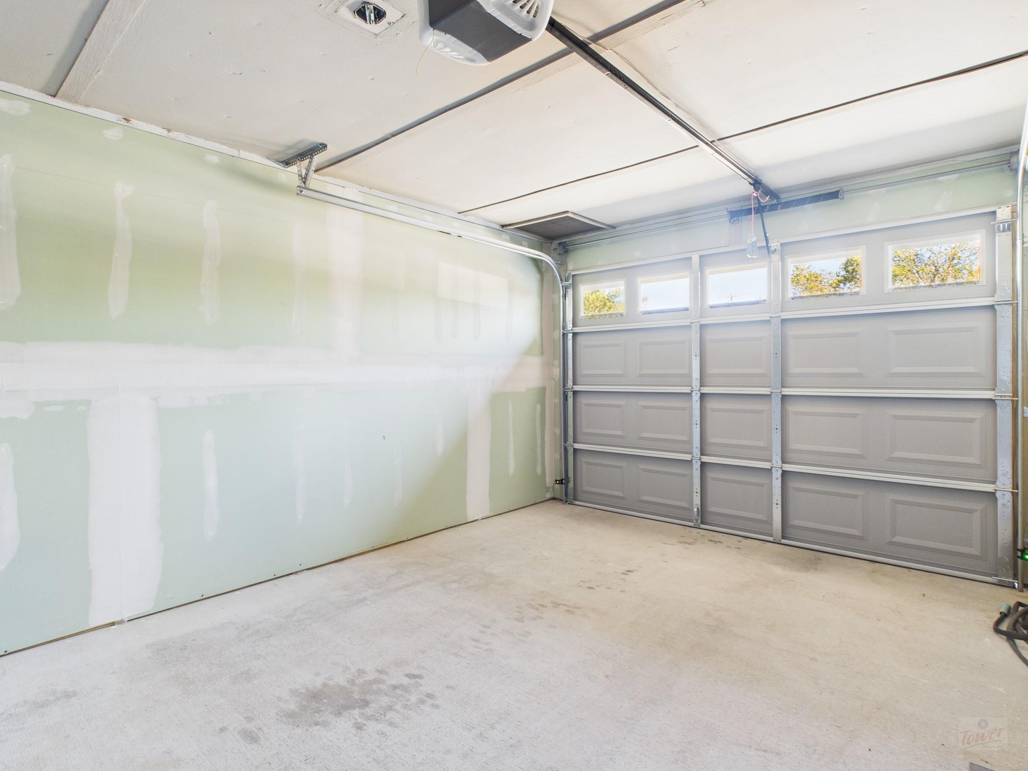 1411 Kamar Dr, Austin, TX 78757