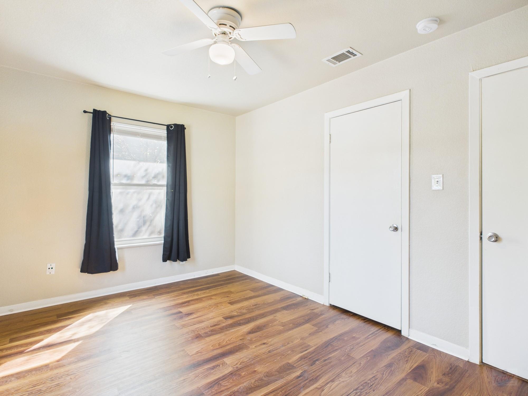 1411 Kamar Dr, Austin, TX 78757