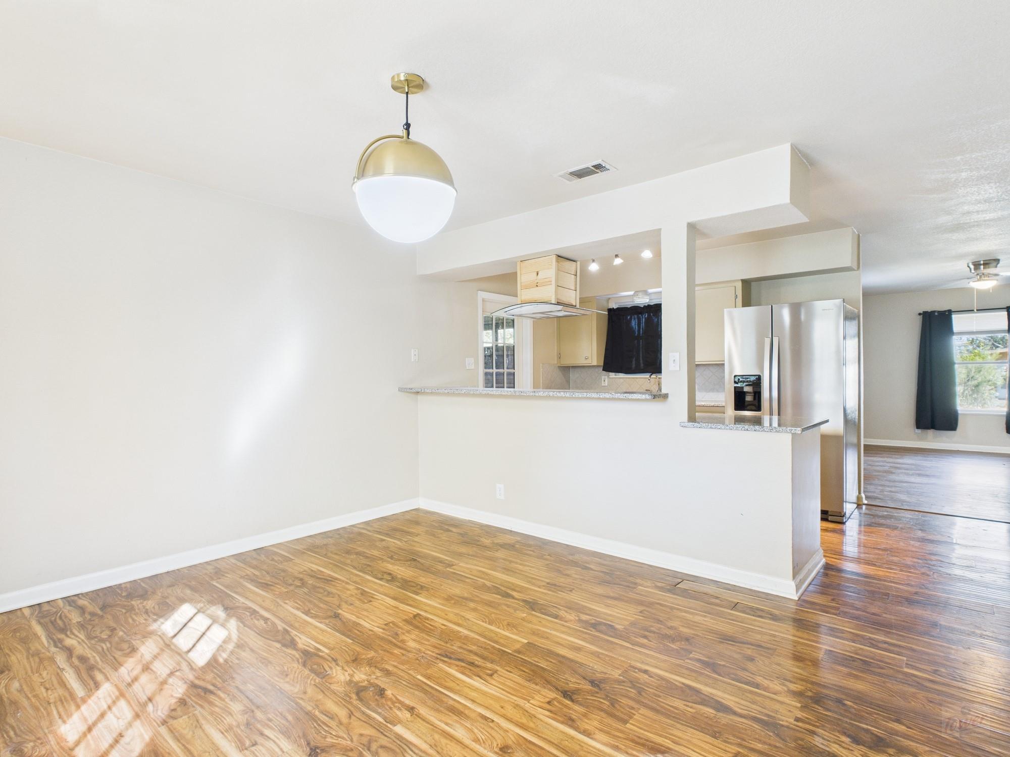 1411 Kamar Dr, Austin, TX 78757