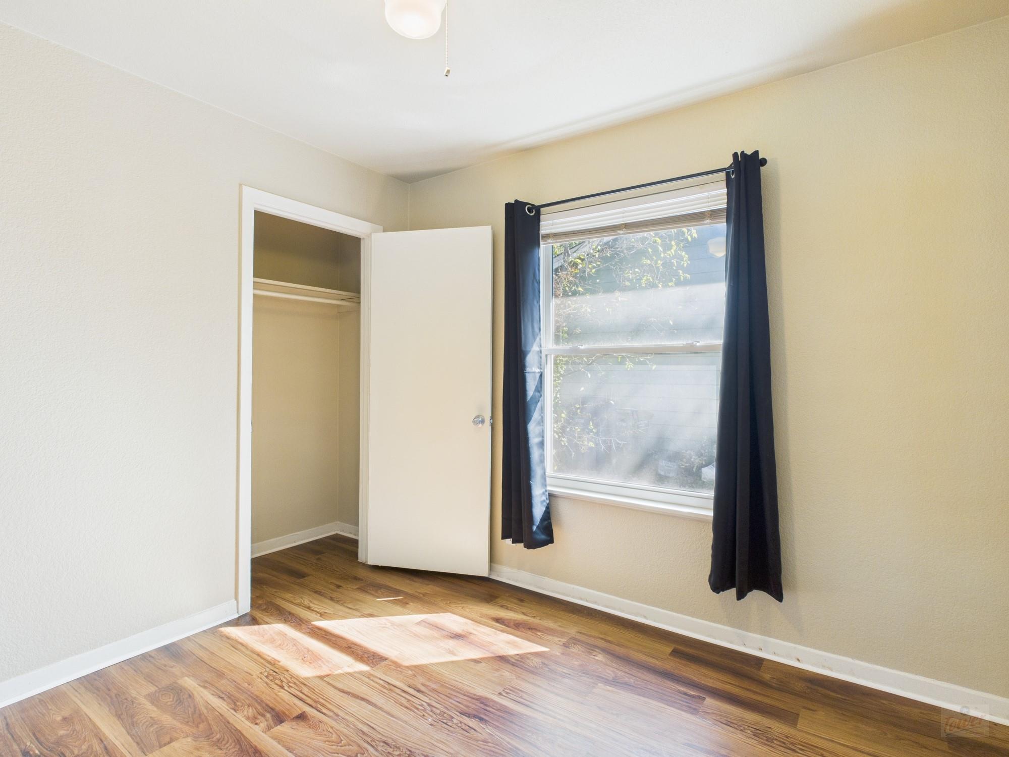 1411 Kamar Dr, Austin, TX 78757