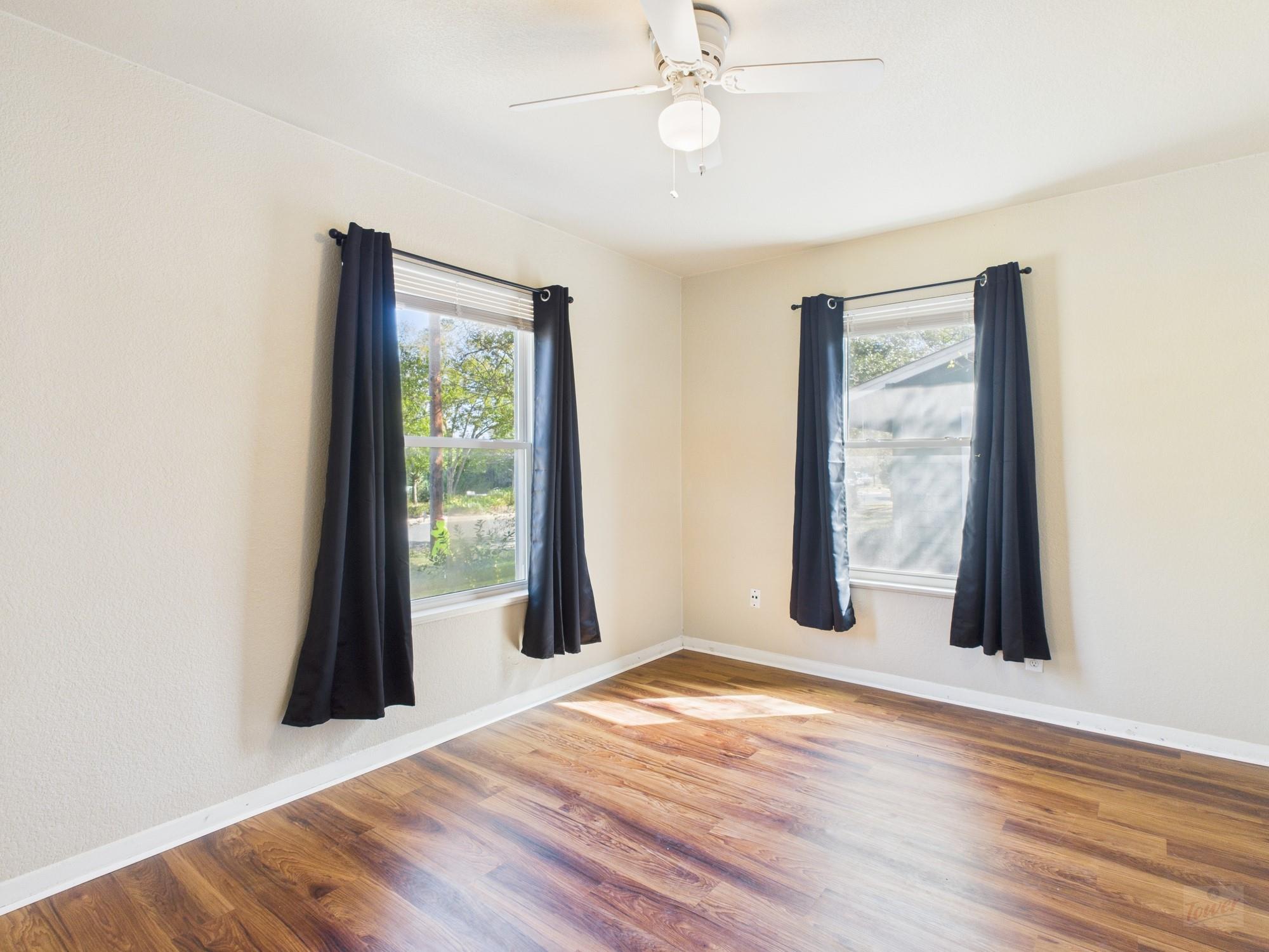 1411 Kamar Dr, Austin, TX 78757