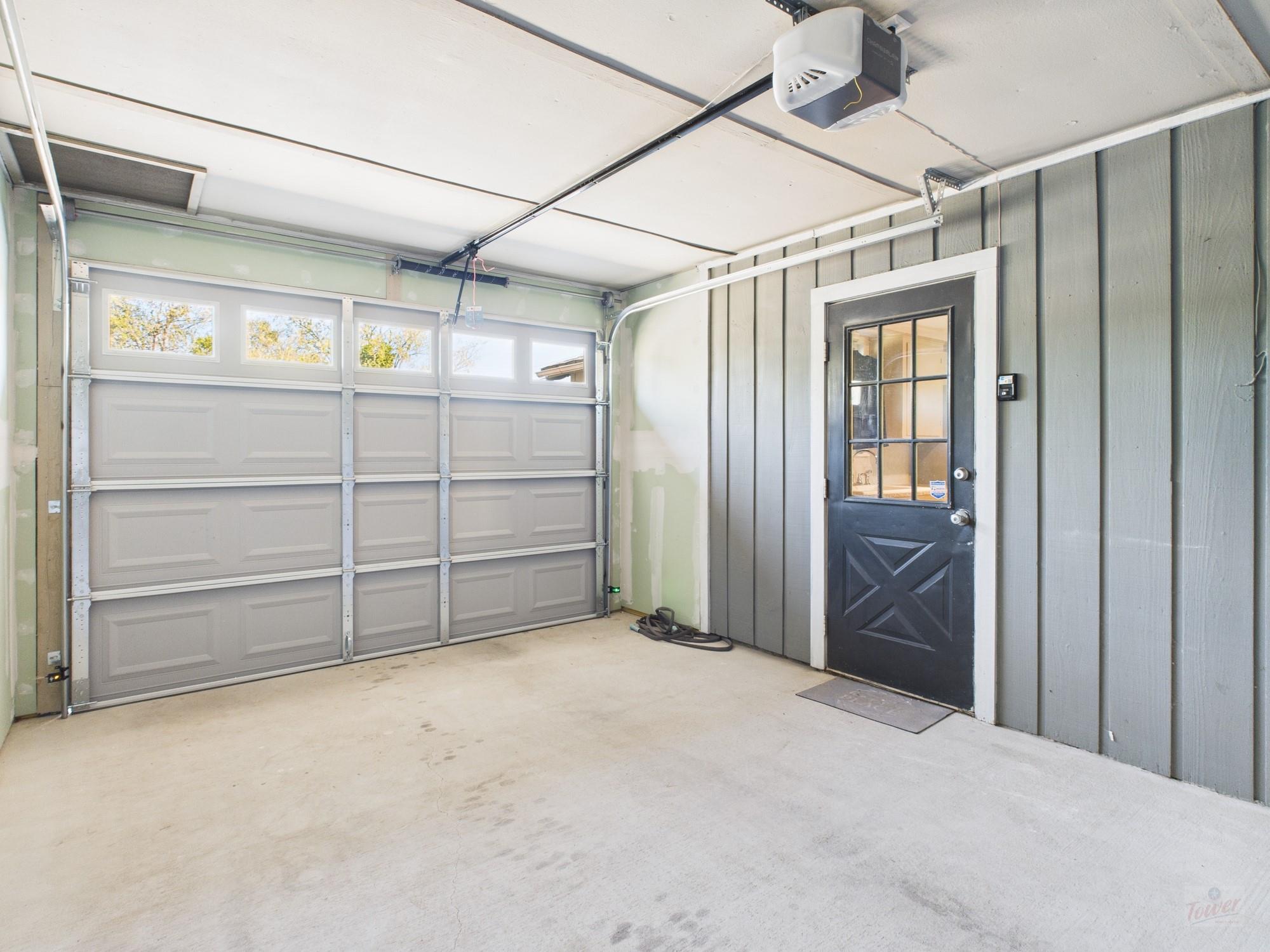 1411 Kamar Dr, Austin, TX 78757