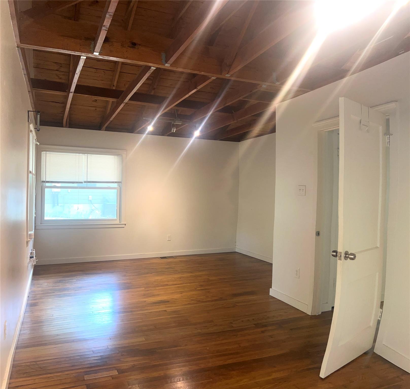 1322 Morgan Ln # B, Austin, TX 78704