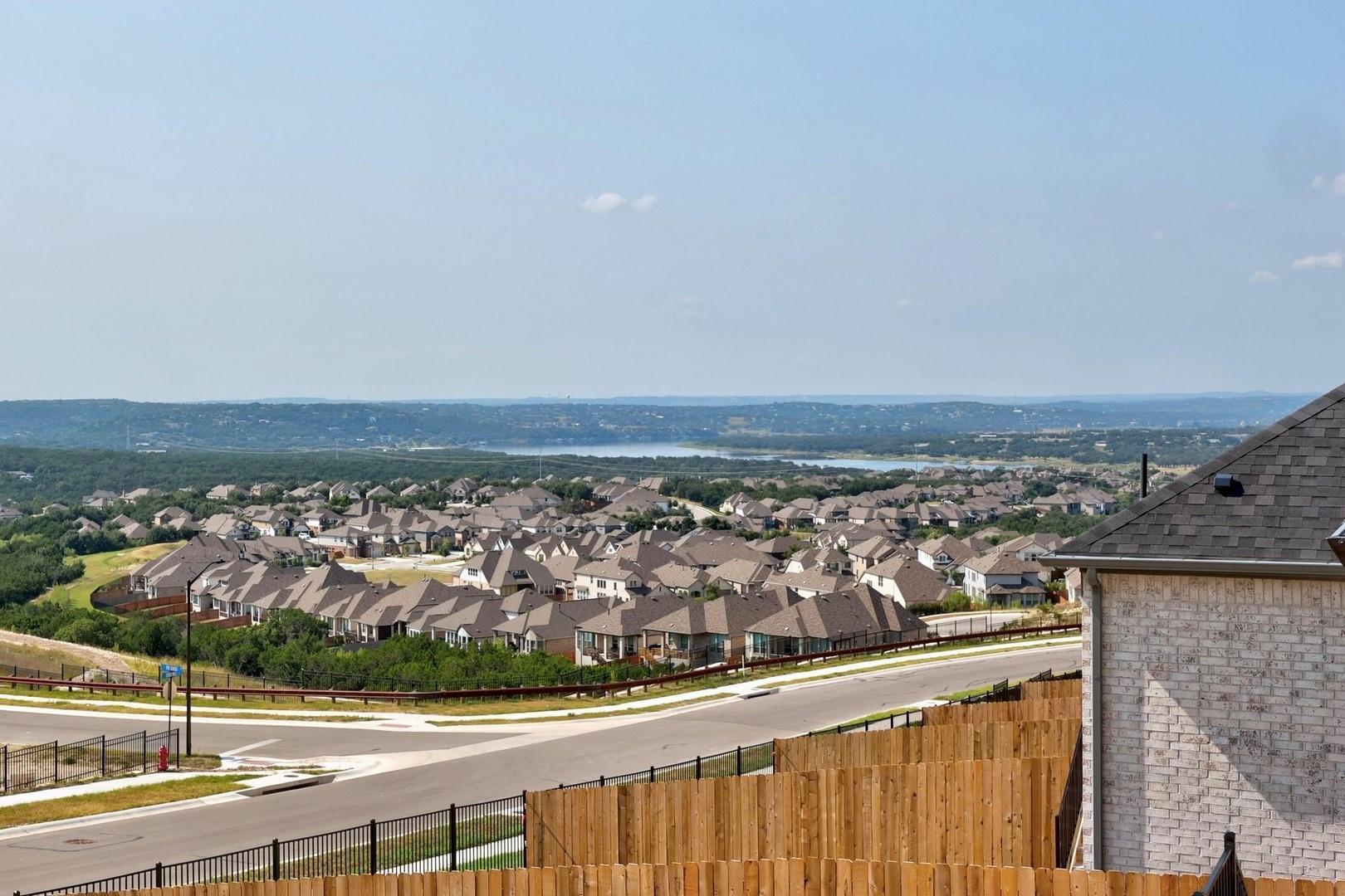 8015 Shining Flor Run, Lago Vista, TX 78645