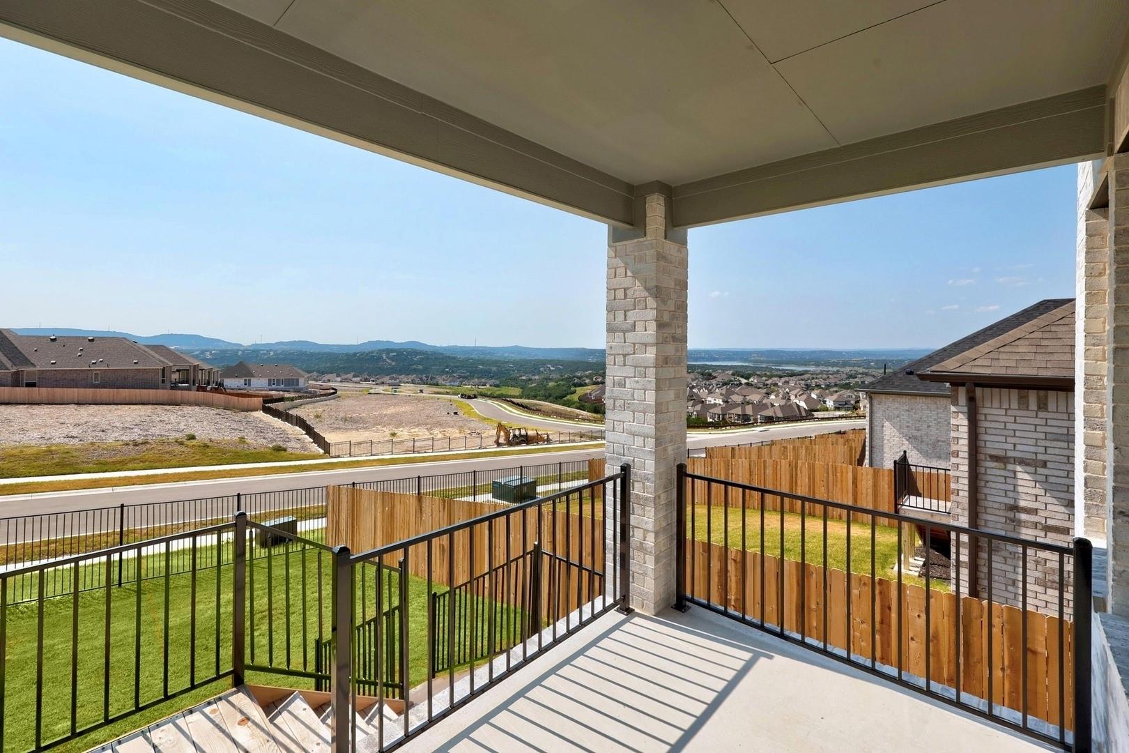 8015 Shining Flor Run, Lago Vista, TX 78645