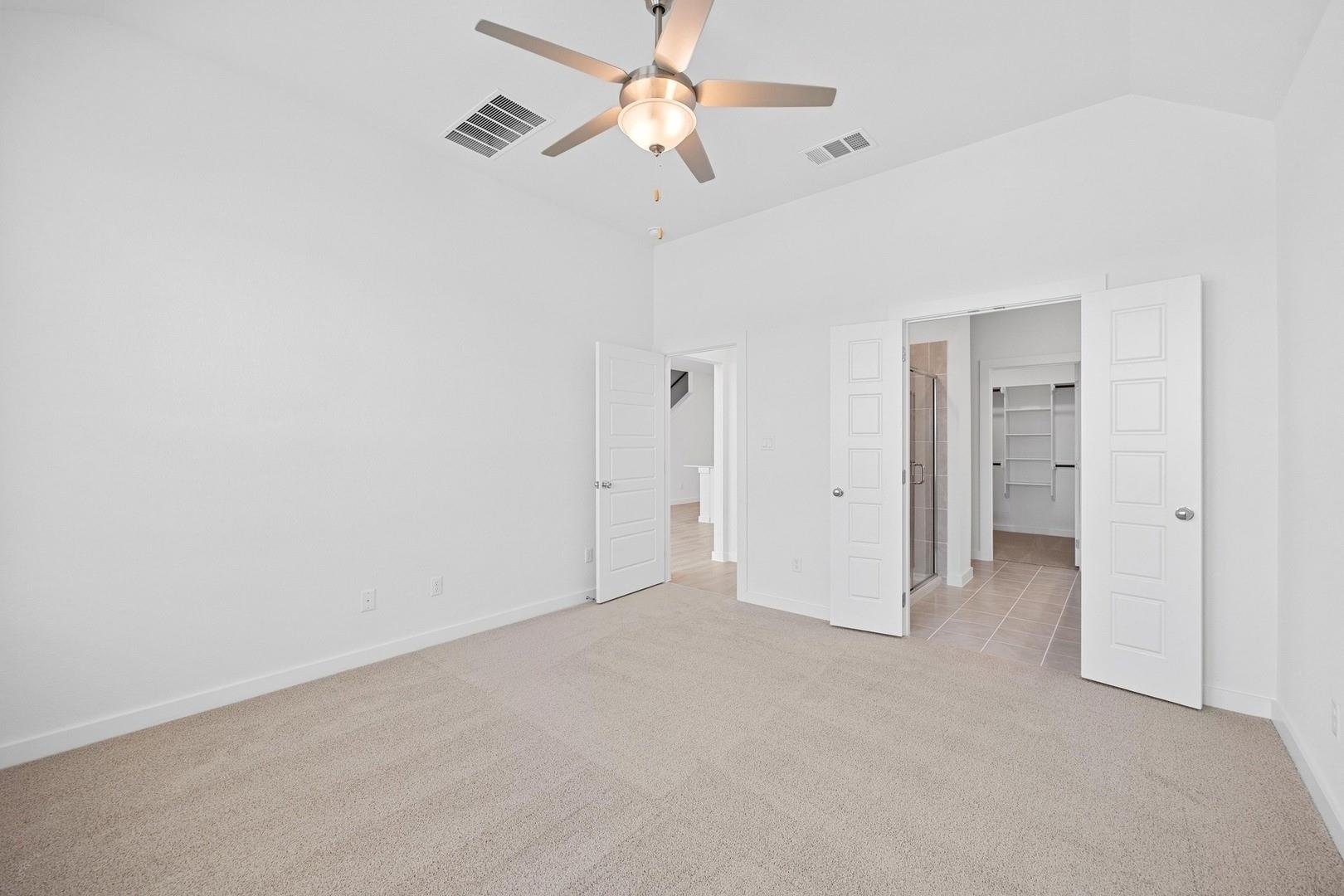 8015 Shining Flor Run, Lago Vista, TX 78645