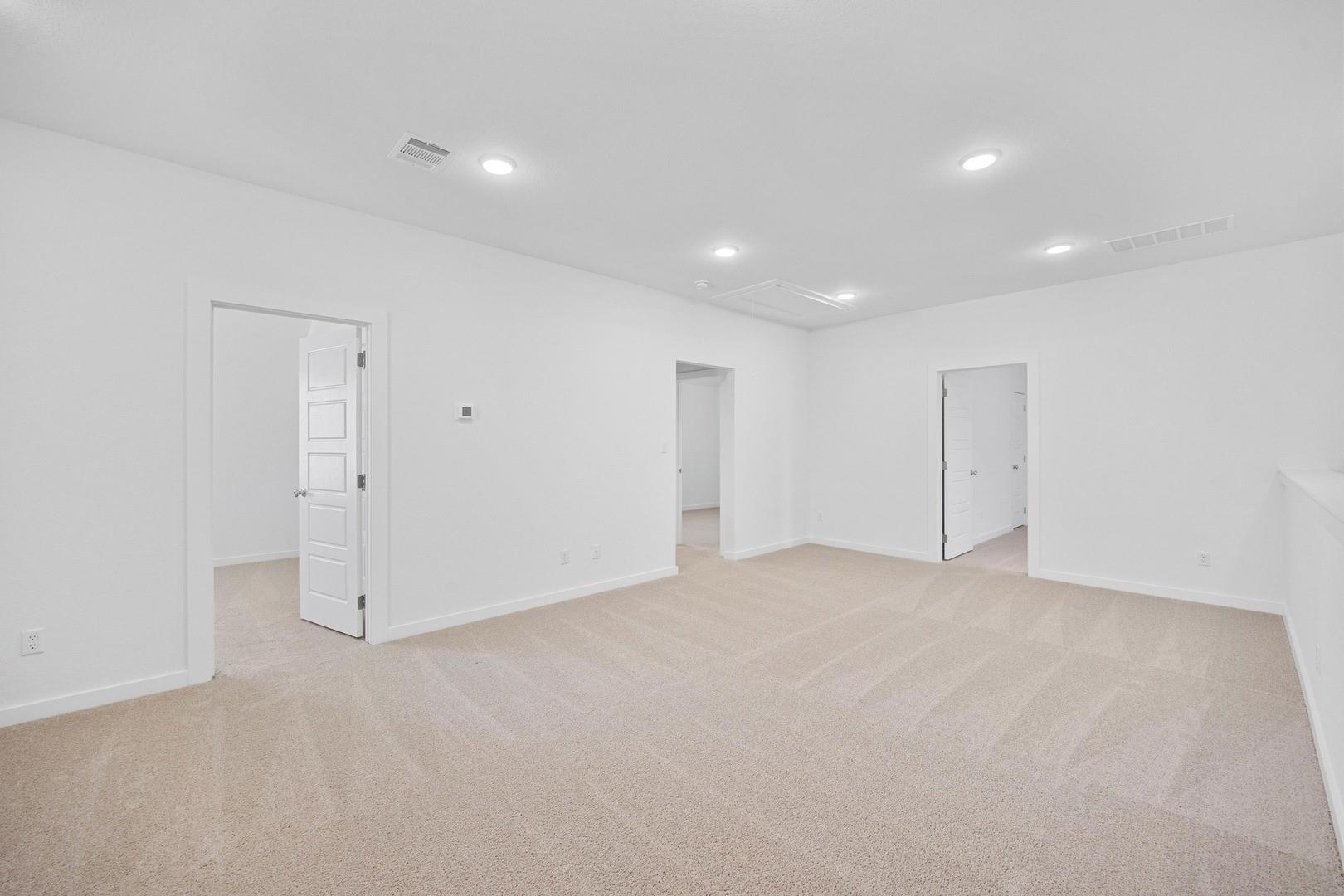 8015 Shining Flor Run, Lago Vista, TX 78645