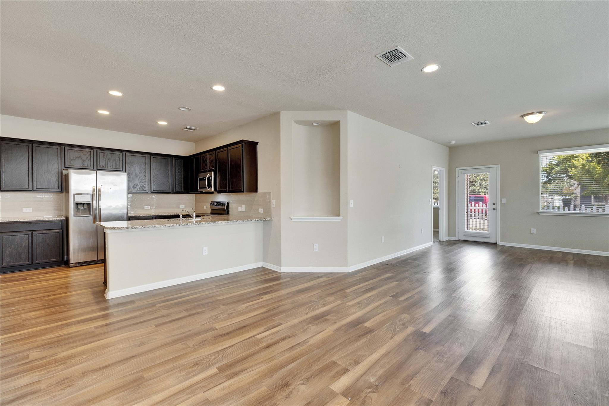 1701 Logan Dr # 12, Round Rock, TX 78664