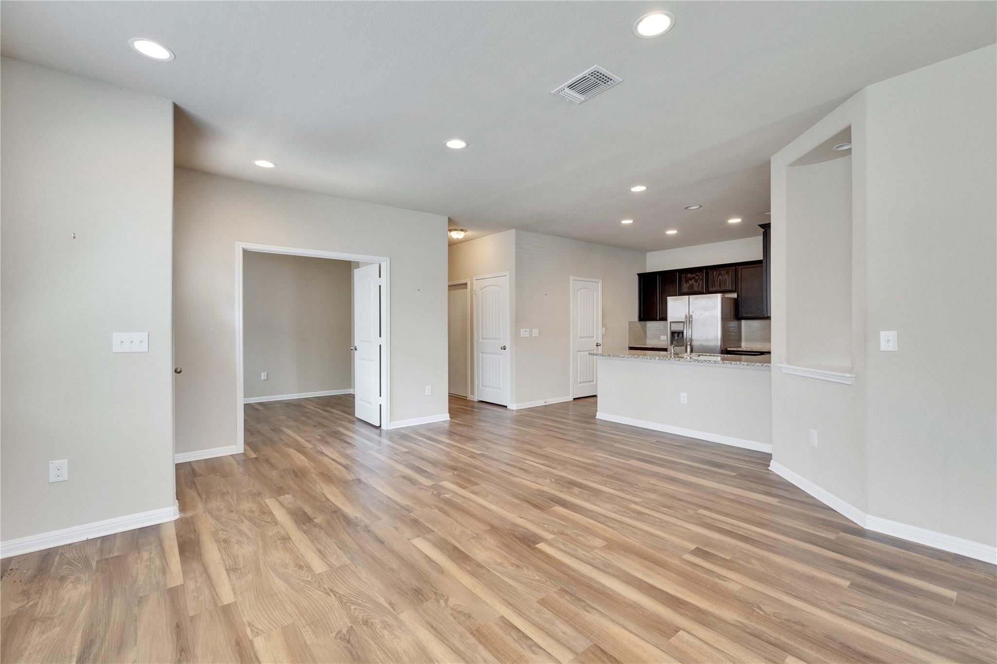 1701 Logan Dr # 12, Round Rock, TX 78664