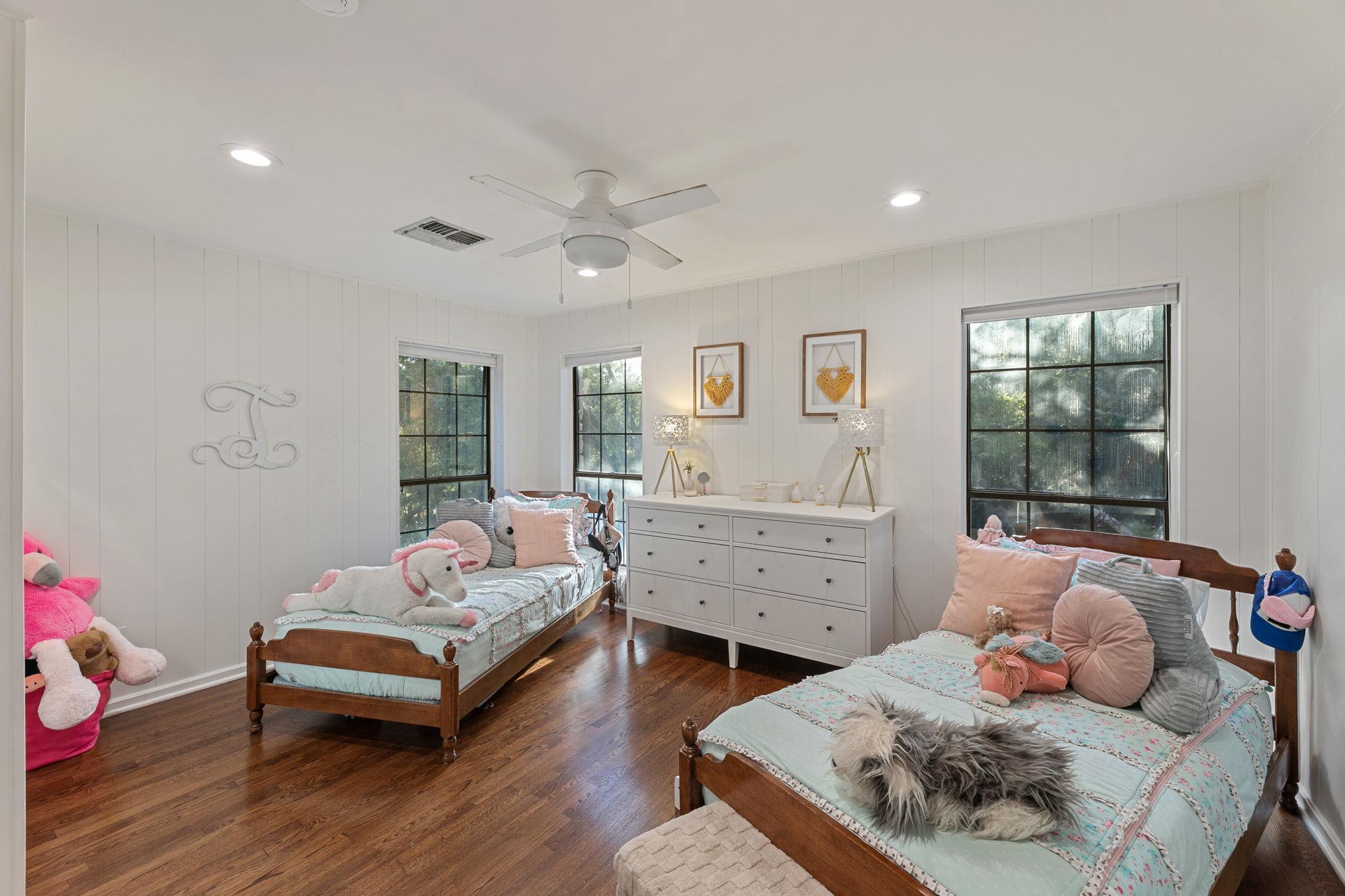 1677 McIver, Canyon Lake, TX 78133