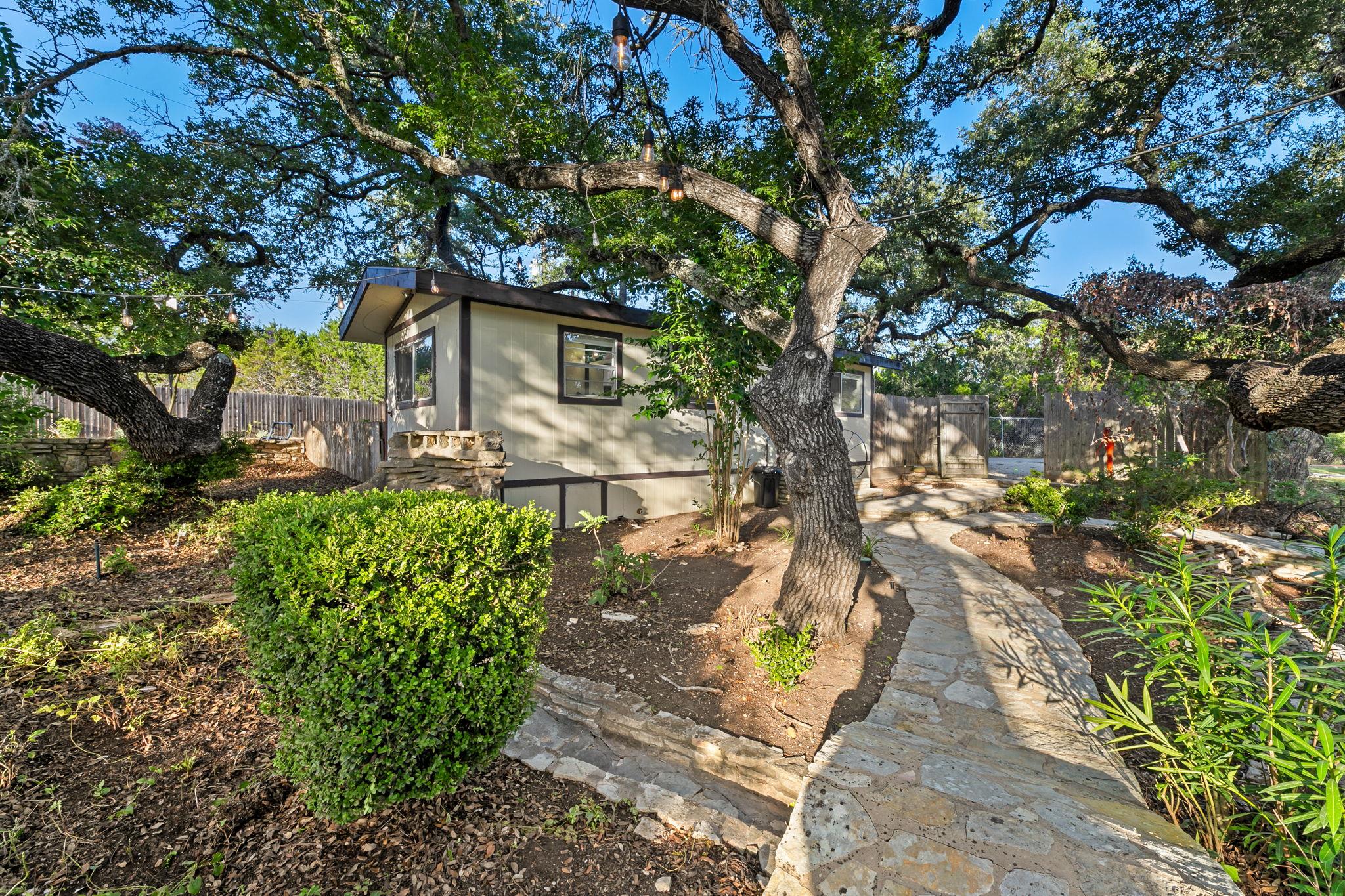 1677 McIver, Canyon Lake, TX 78133