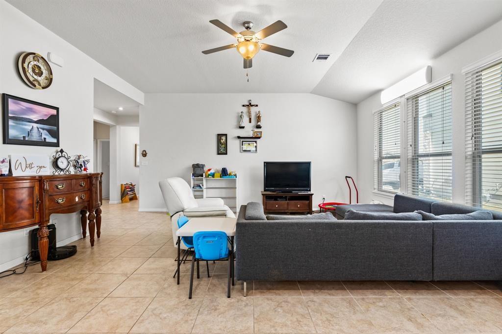 8101 Pescara Cv, Round Rock, TX 78665