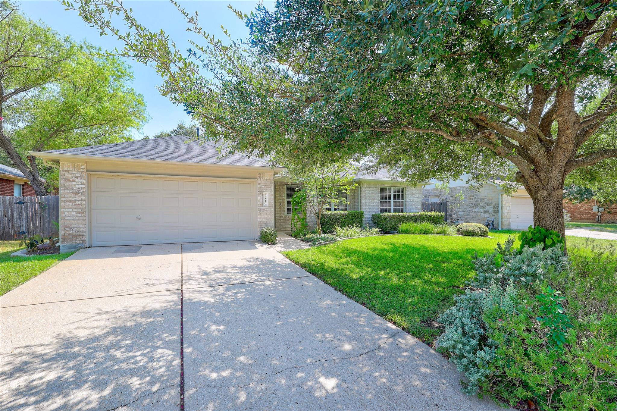 3710 Haleys Way, Round Rock, TX 78665