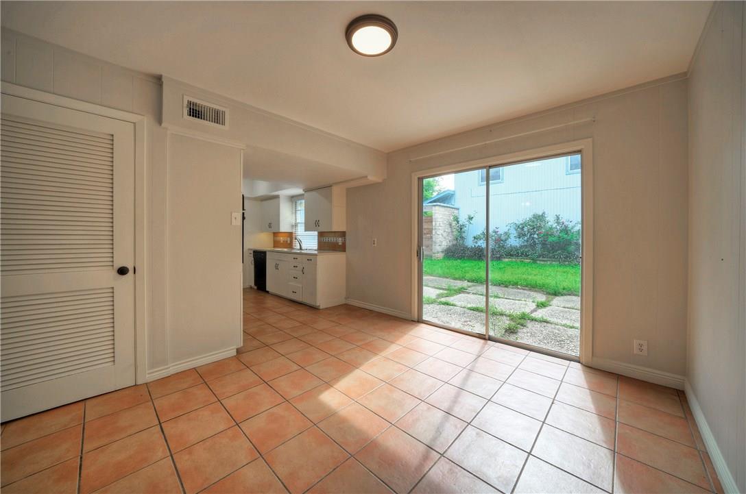 2105 Rabb Road Rd, Austin, TX 78704