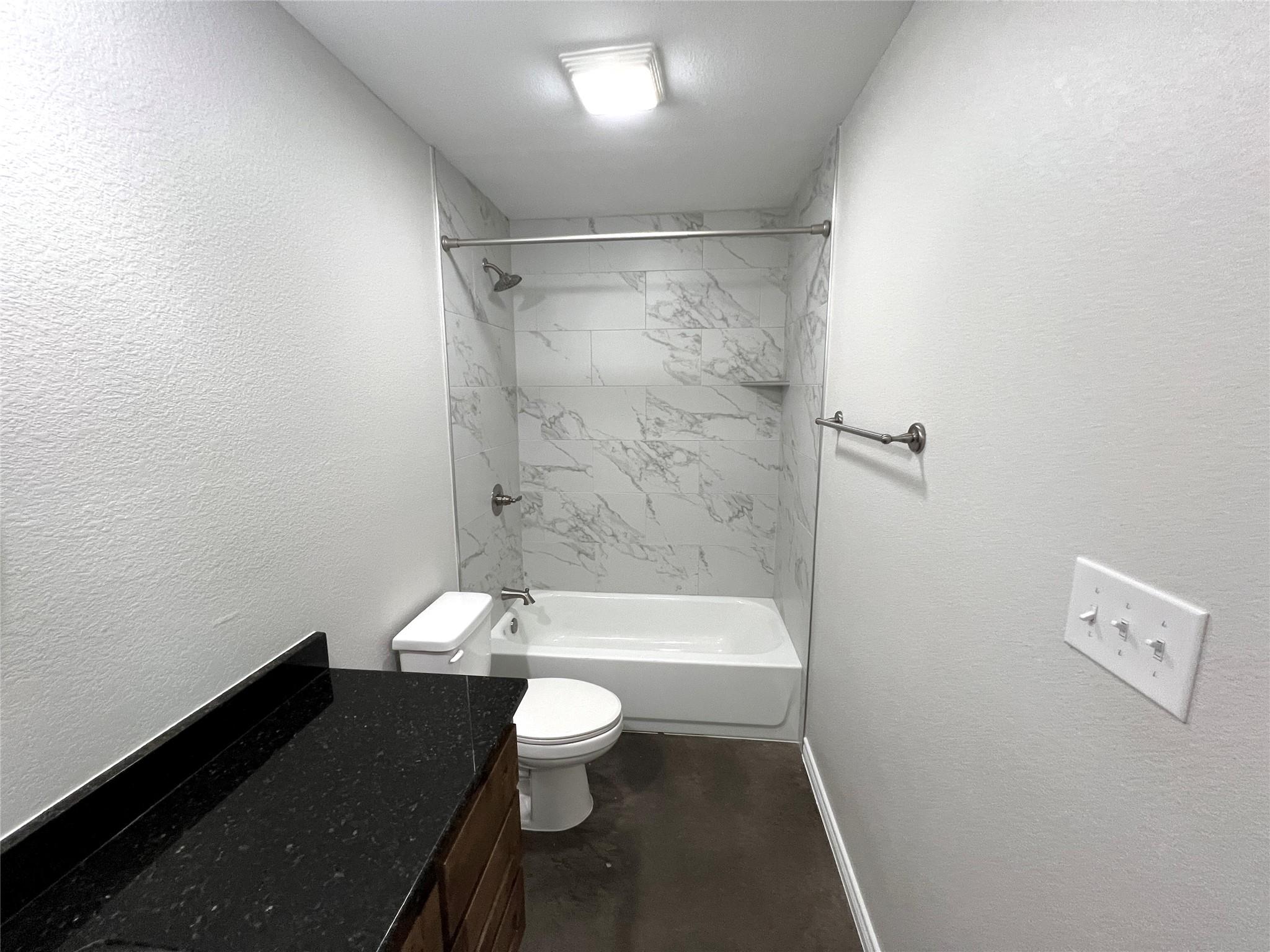 1071 Field Stone Dr, Lampasas, TX 76550