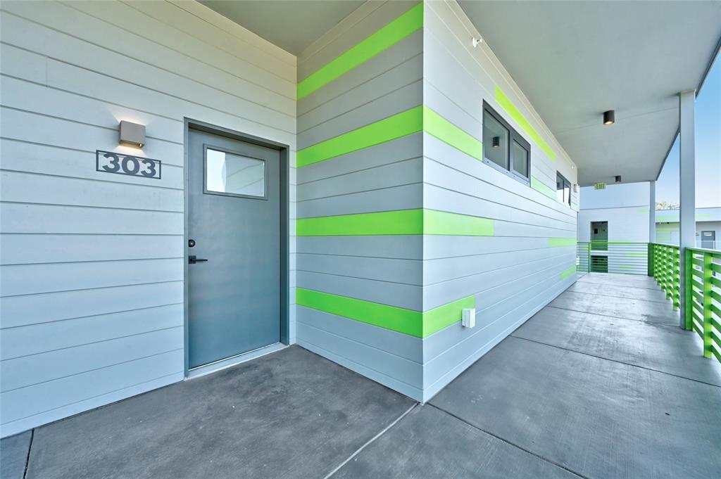 4004 Banister Ln # 303, Austin, TX 78704