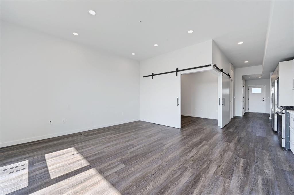 4004 Banister Ln # 303, Austin, TX 78704