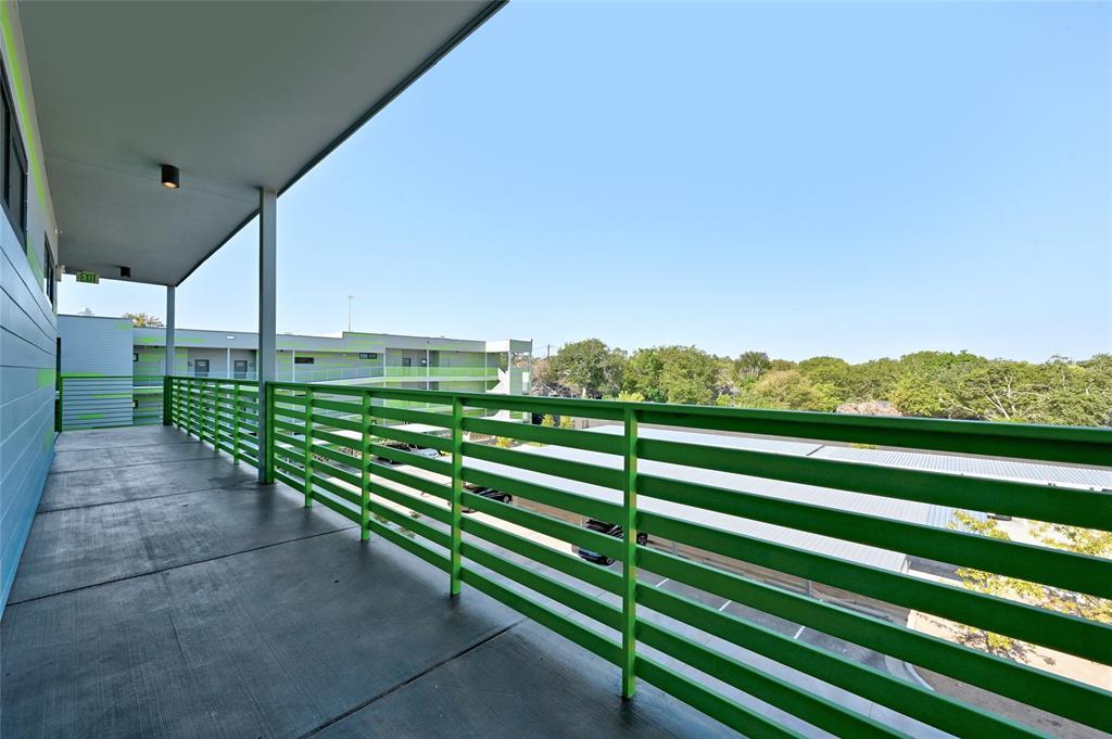 4004 Banister Ln # 303, Austin, TX 78704