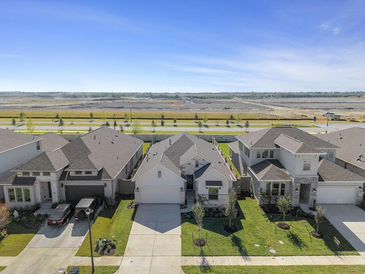 412 Brandywine Rd, Hutto, TX 78634