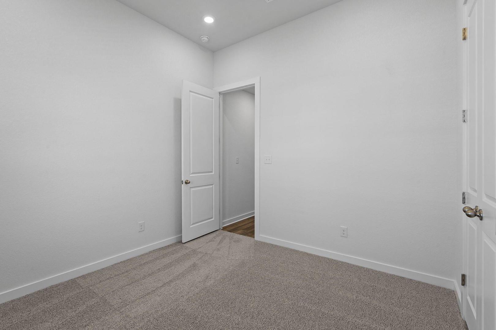 412 Brandywine Rd, Hutto, TX 78634