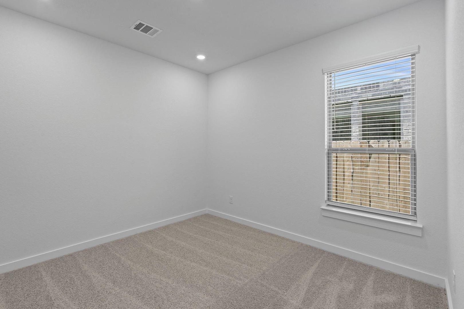 412 Brandywine Rd, Hutto, TX 78634