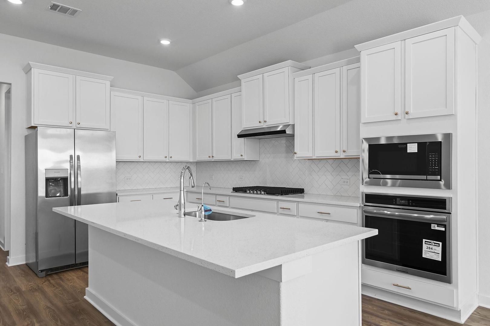 412 Brandywine Rd, Hutto, TX 78634