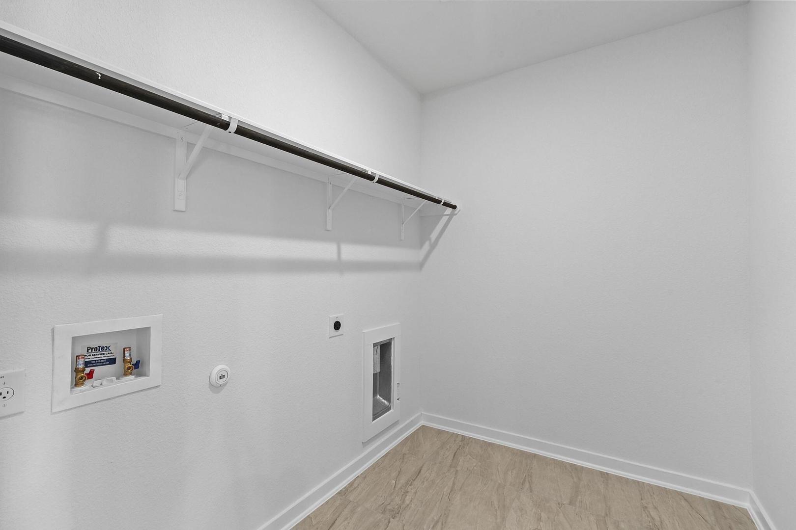 412 Brandywine Rd, Hutto, TX 78634